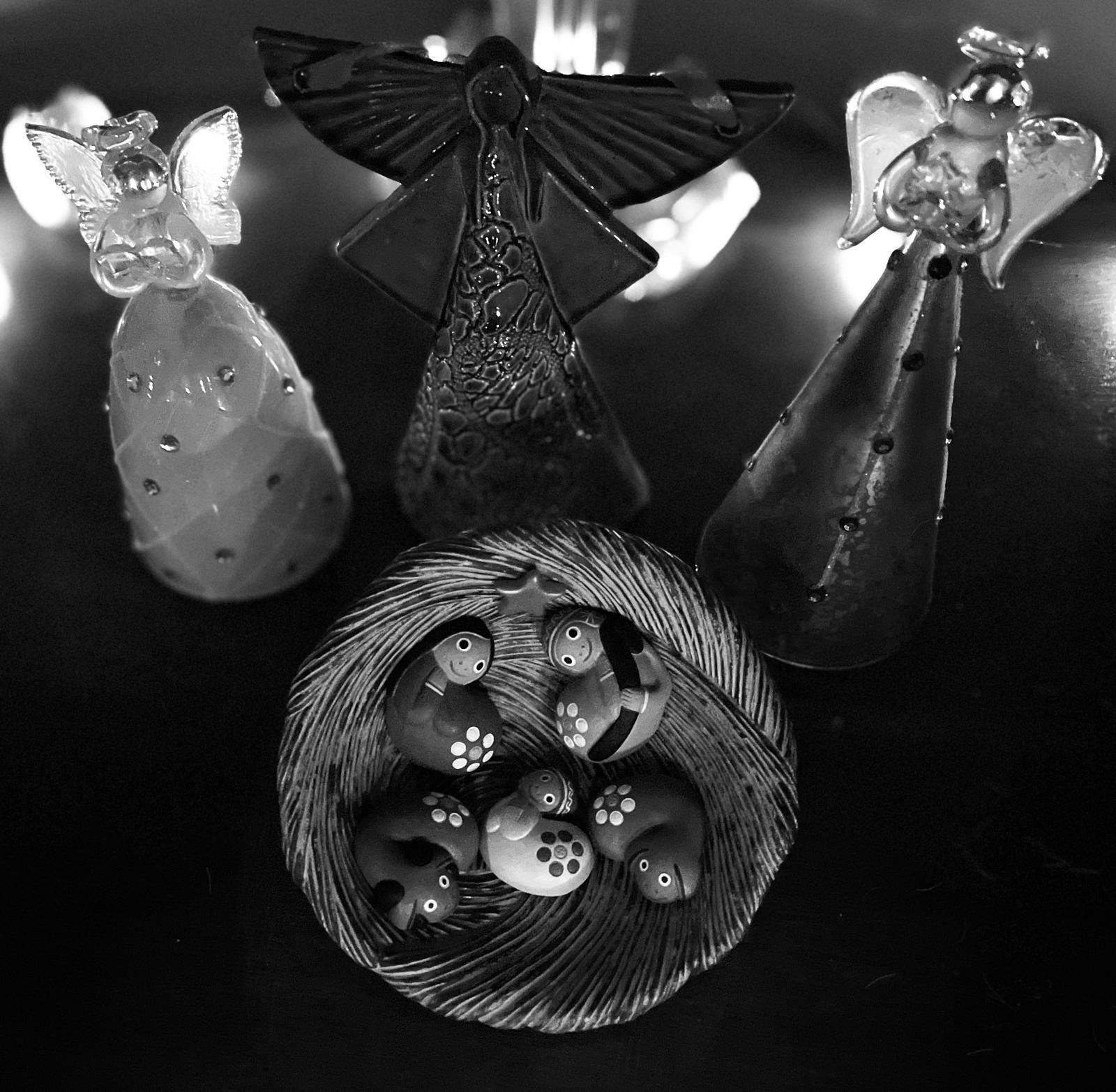 Guardian Angels-Pilar