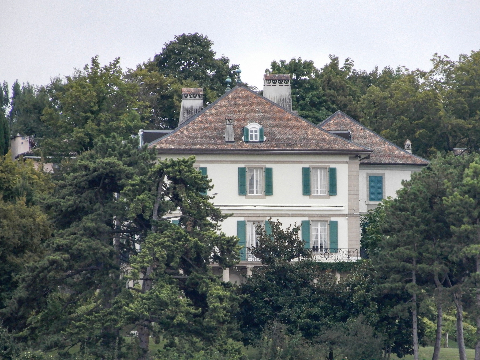 The Villa Diodati is notable because Lord Byron rented it and stayed there with John Polidori in the summer of 1816. Because of poor weather, in June 1816 the group famously spent three days together inside the house creating stories to tell each other, one of which was developed into landmark works of the Gothic horror genre: Frankenstein.