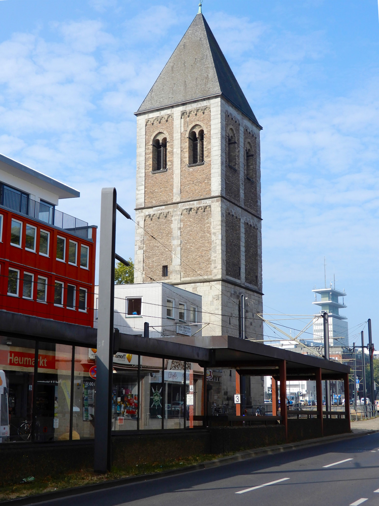 Unknow tower in Cologne, Germany