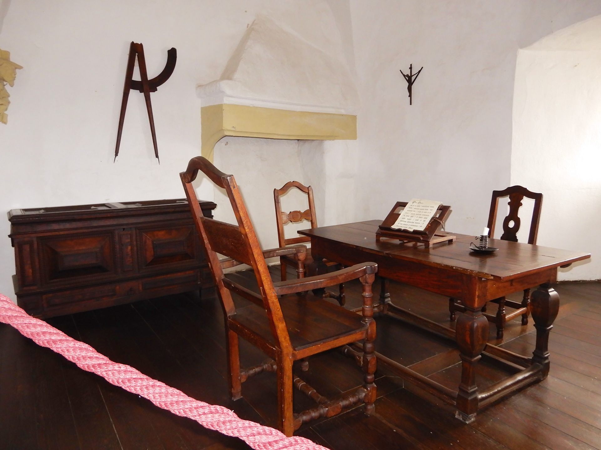 The master’s writing table