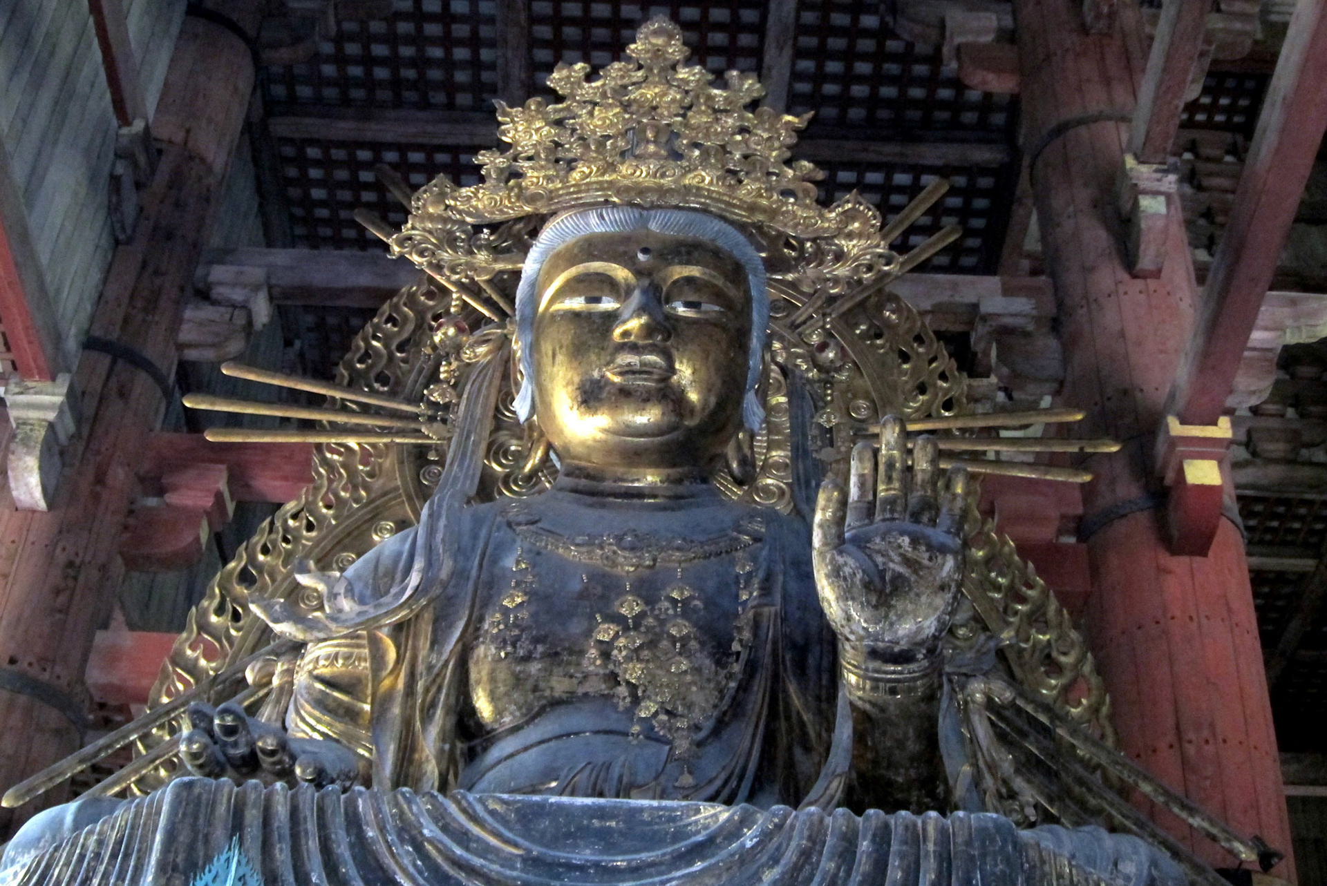 A Bodhisattva, a servant of the main Buddha. There is one of these statues on either side of the Daibutsu.