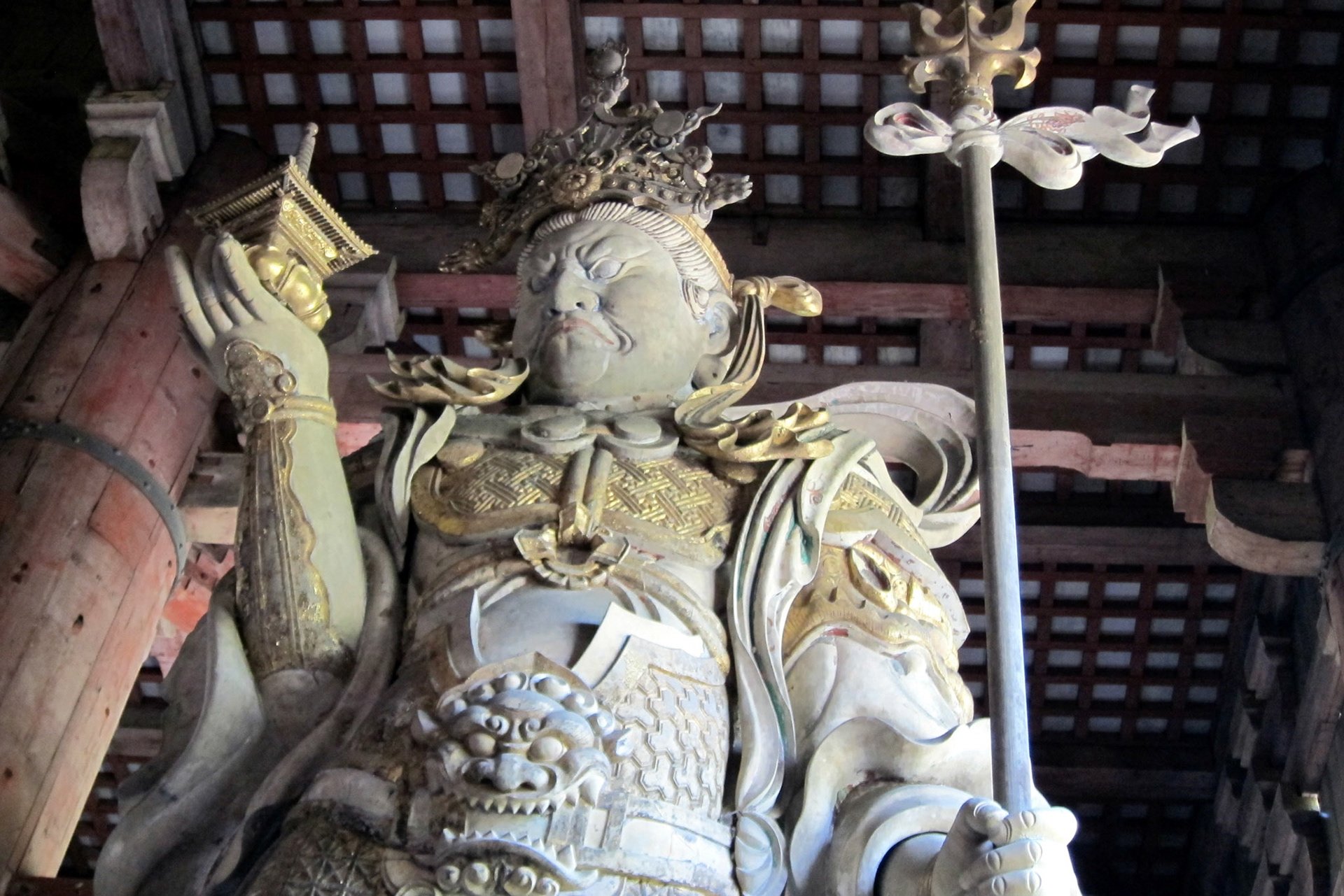 Misshaku, or Misshaku-rikishi, one of the Ni-ō (“Two Kings”) who guard the Tōdai Temple