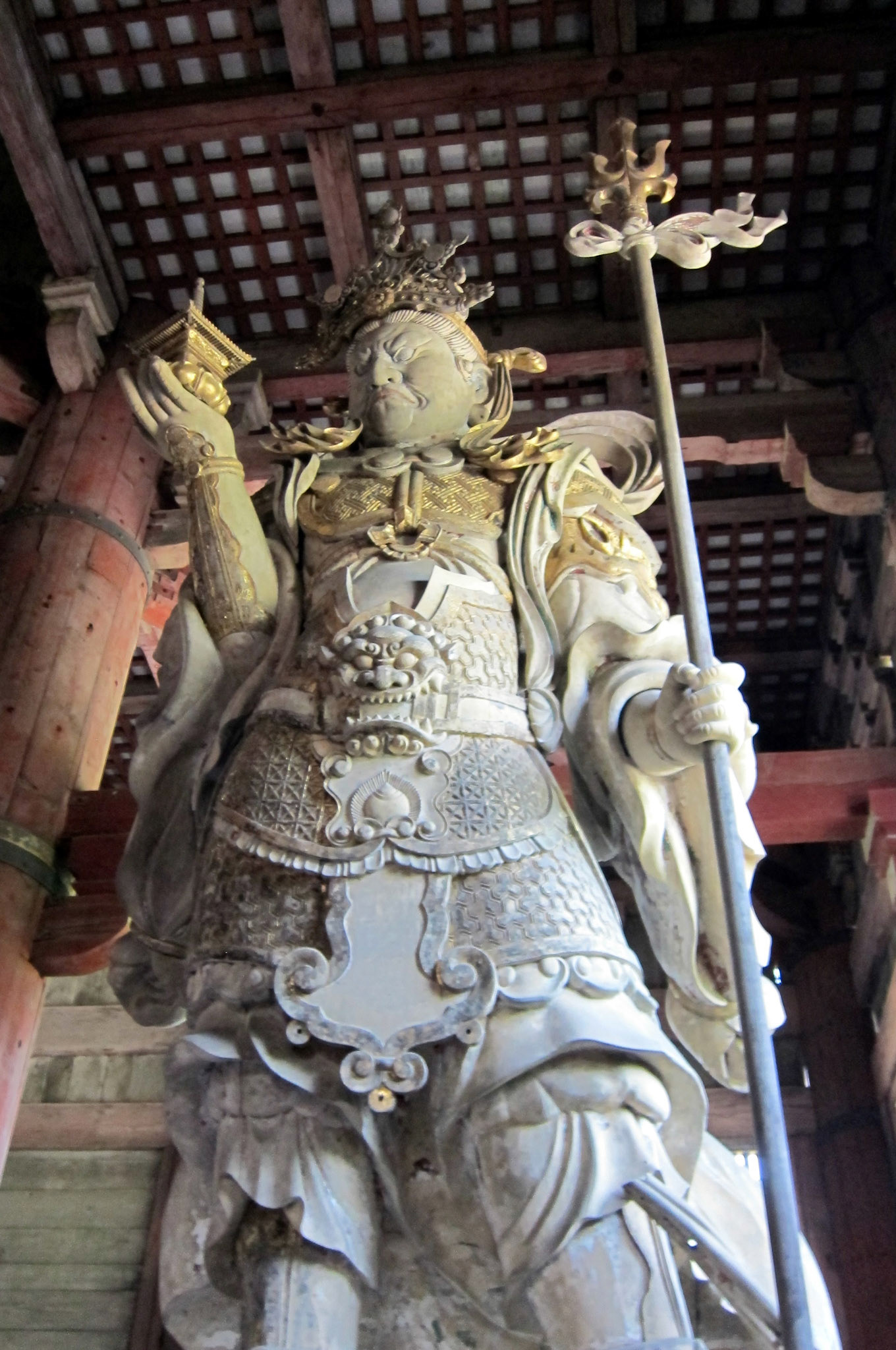 Misshaku, or Misshaku-rikishi, one of the Ni-ō (“Two Kings”) who guard the Tōdai Temple