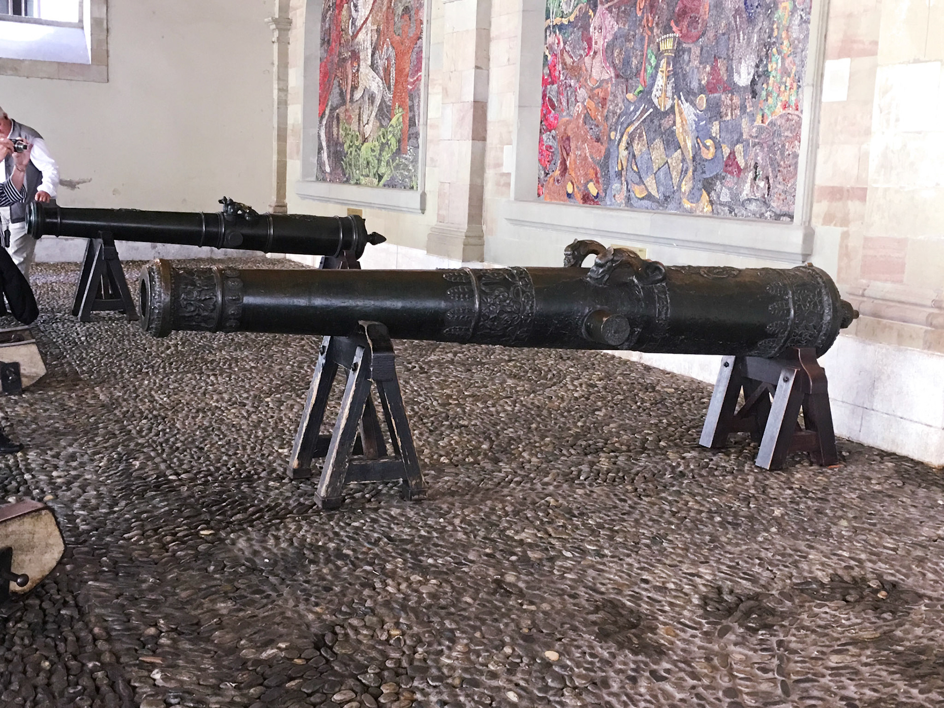 L'ancien Arsenal antique cannon
