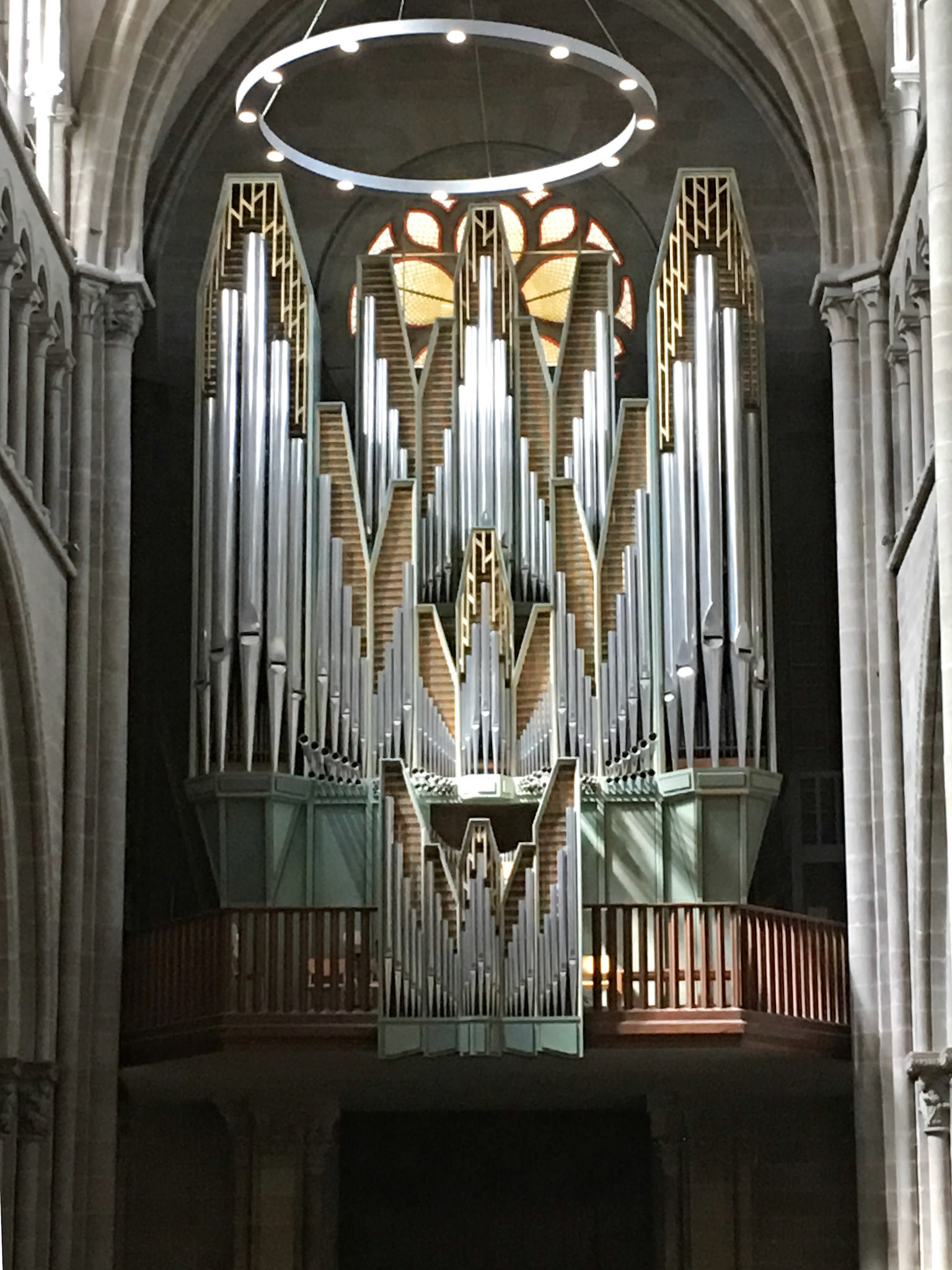 St. Pierre Cathedral's beautiful pipe organ