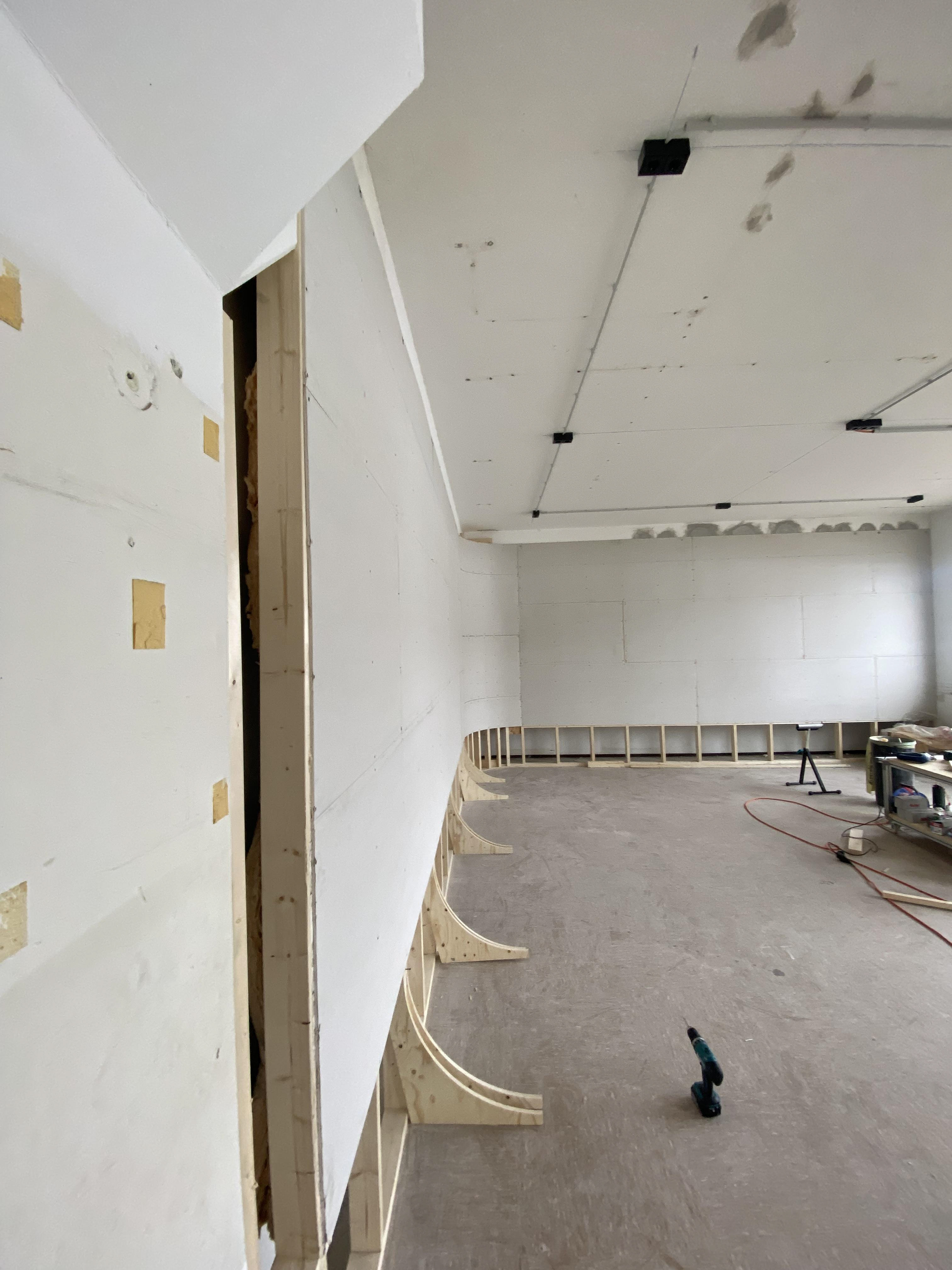 Start of building the bottom curve