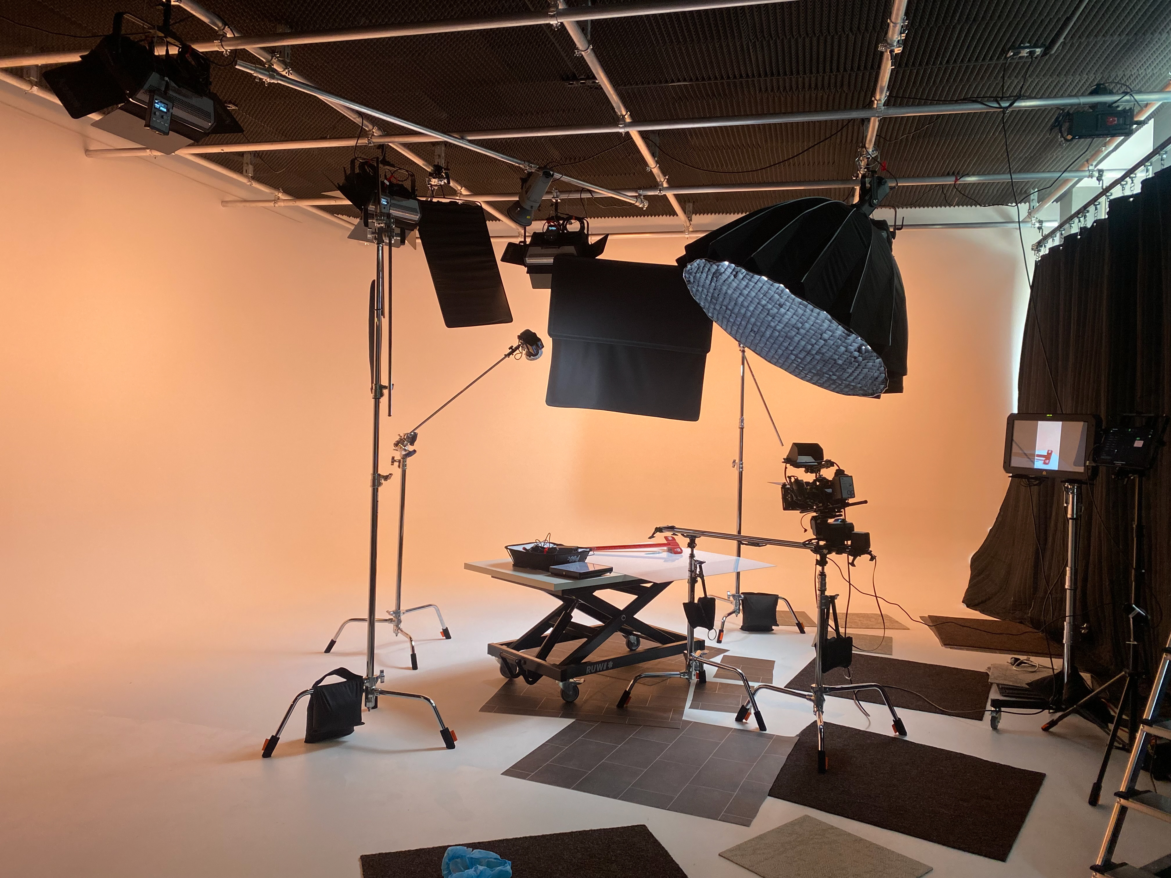 Final Studio -  Lights