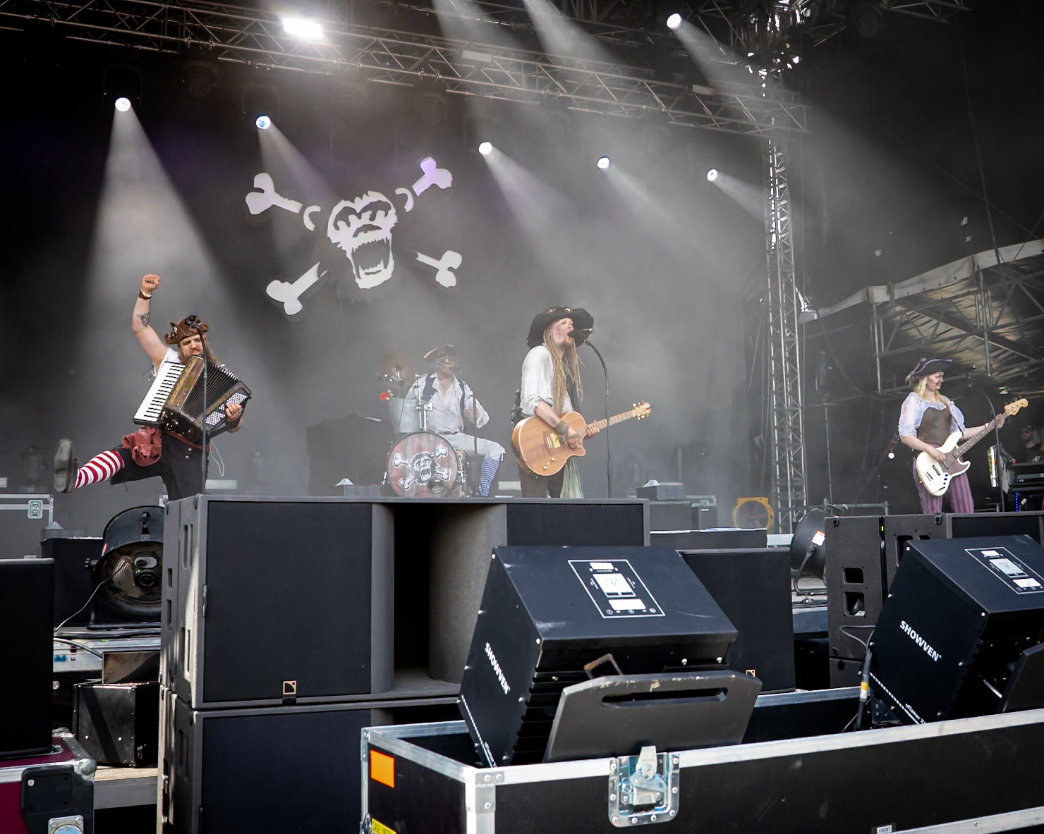 Mr. Hurley & die Pulveraffen - MPS Rastede