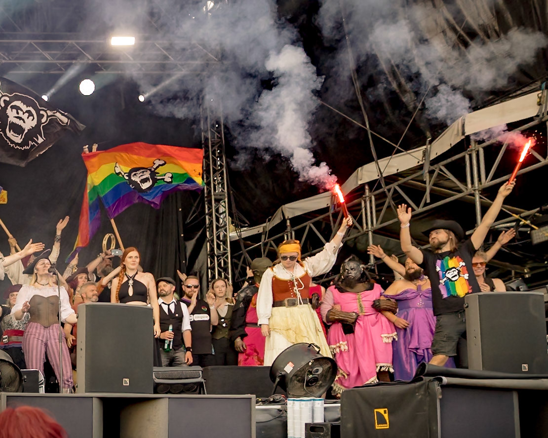 Mr. Hurley &amp; die Pulveraffen @ MPS Bückeburg