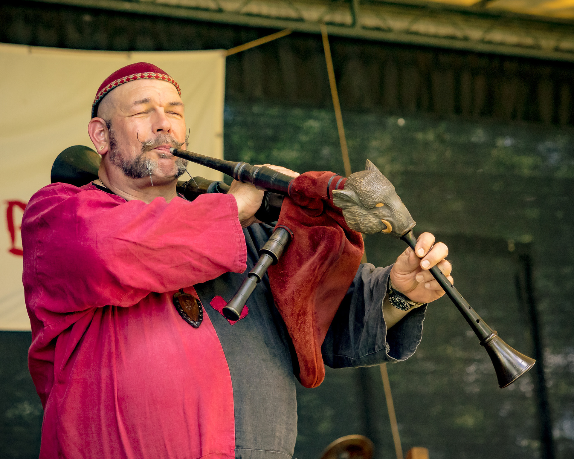 Die Vertriebenen - Elb-Spectaculum Stove