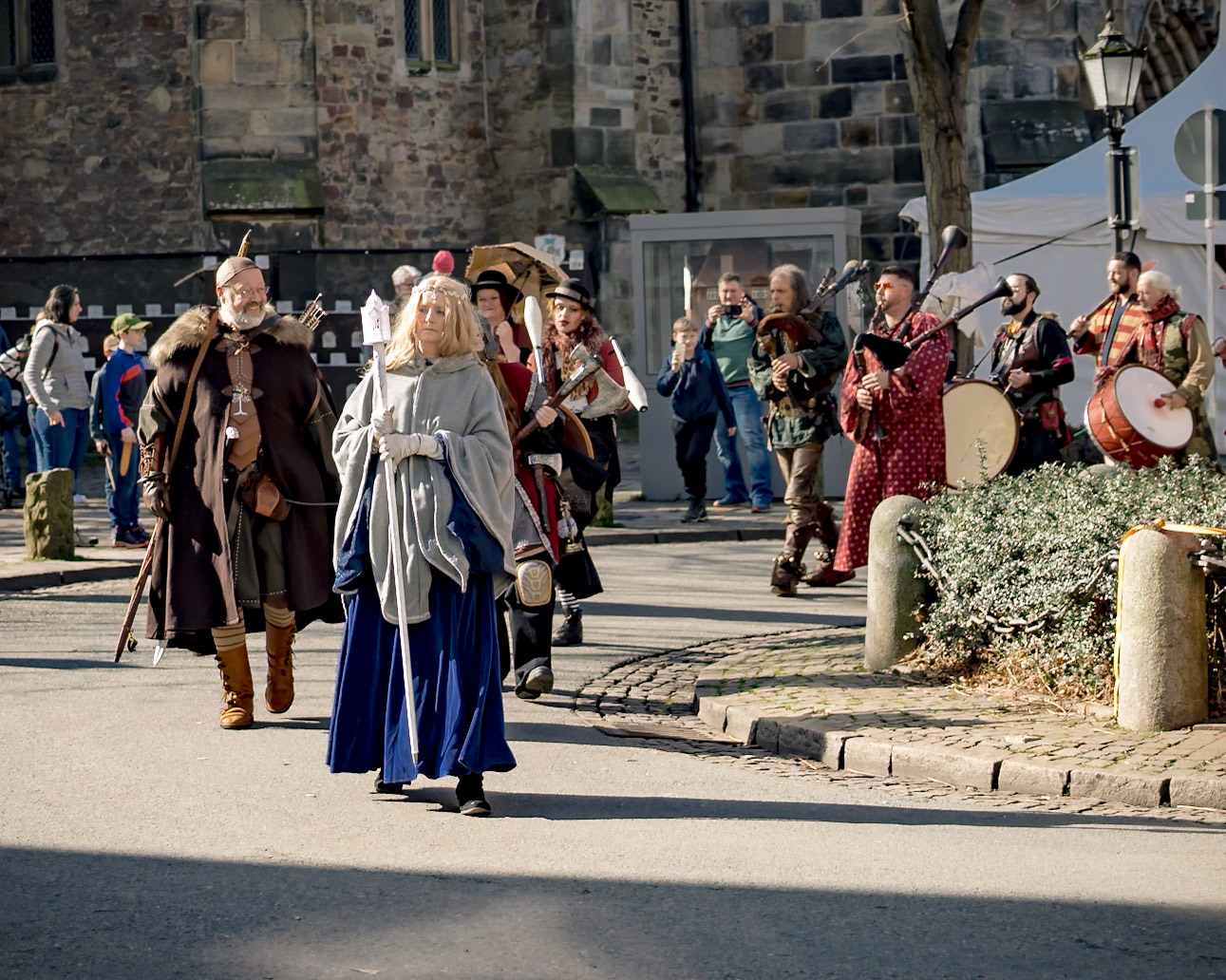 Umzug Münsterkirchhof @ Mystica Hamelon