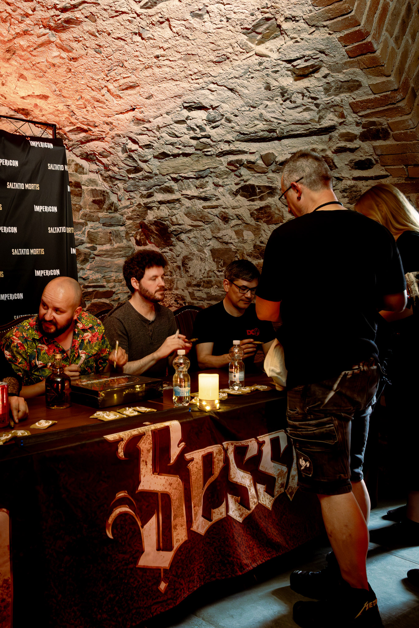 Autogrammstunde Saltatio Mortis
