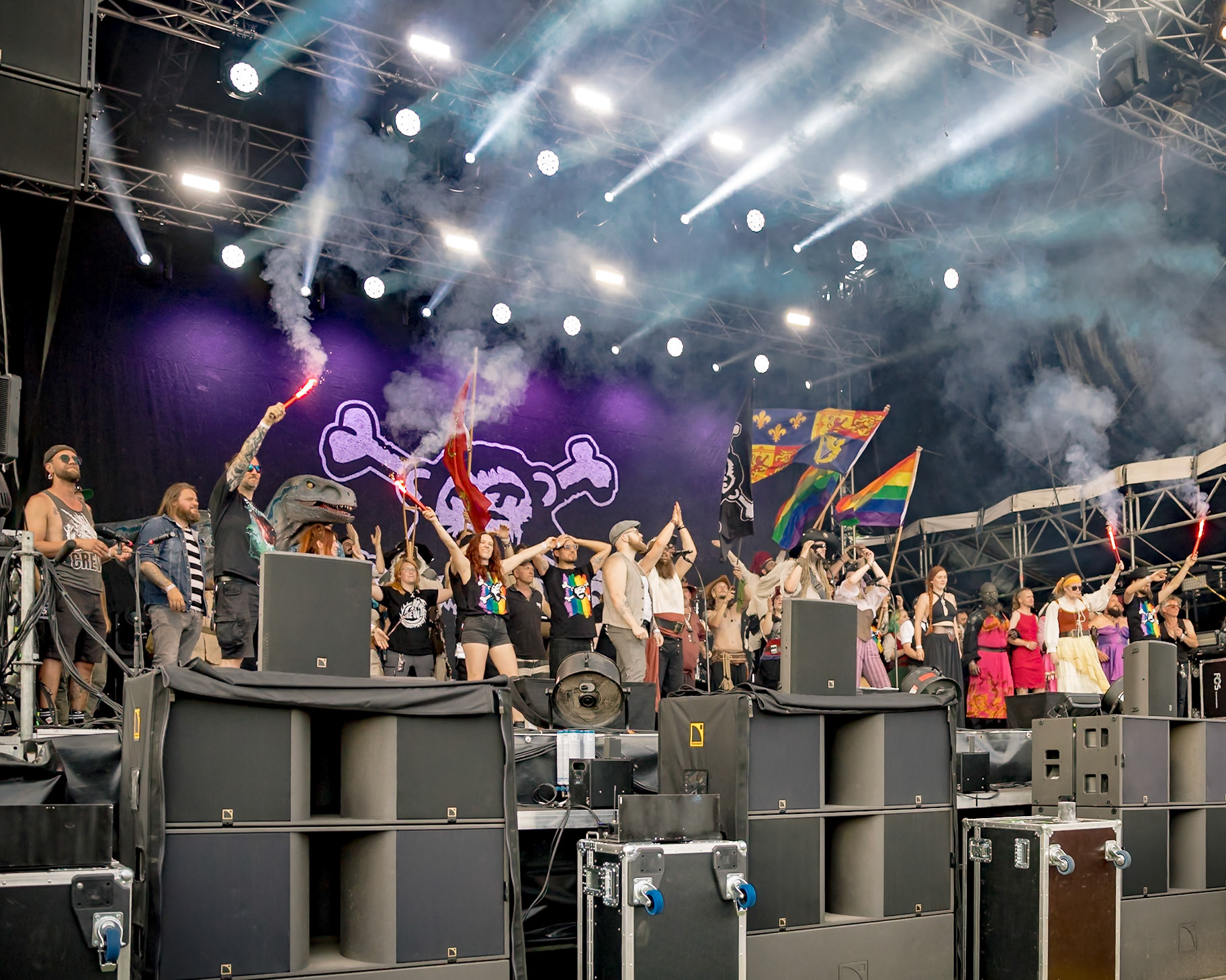 Mr. Hurley &amp; die Pulveraffen @ MPS Bückeburg