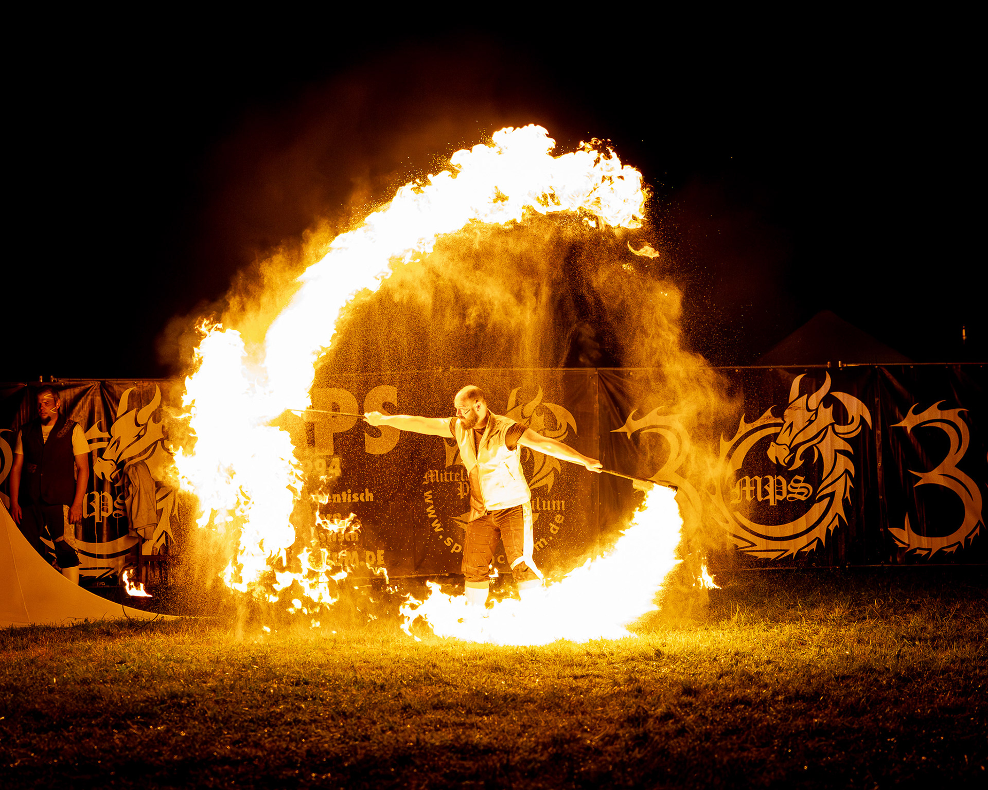 Danse Infernale Feuershow - MPS Bückeburg