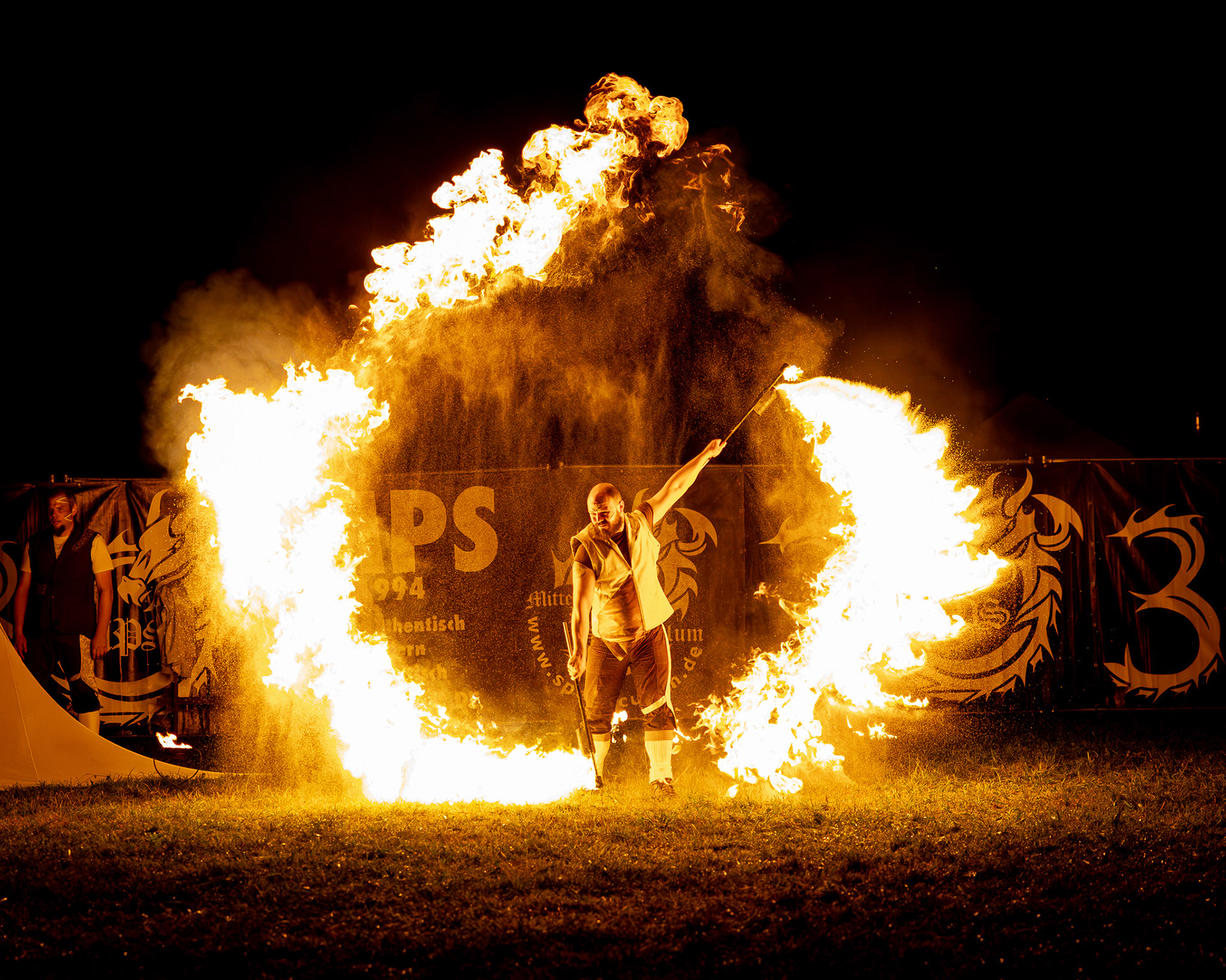 Danse Infernale Feuershow - MPS Bückeburg