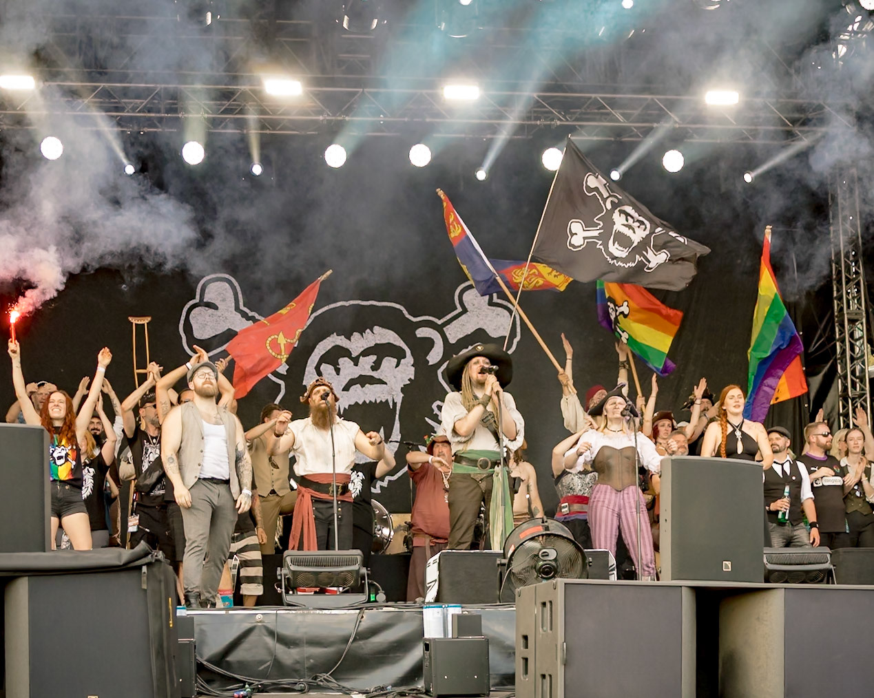 Mr. Hurley &amp; die Pulveraffen @ MPS Bückeburg