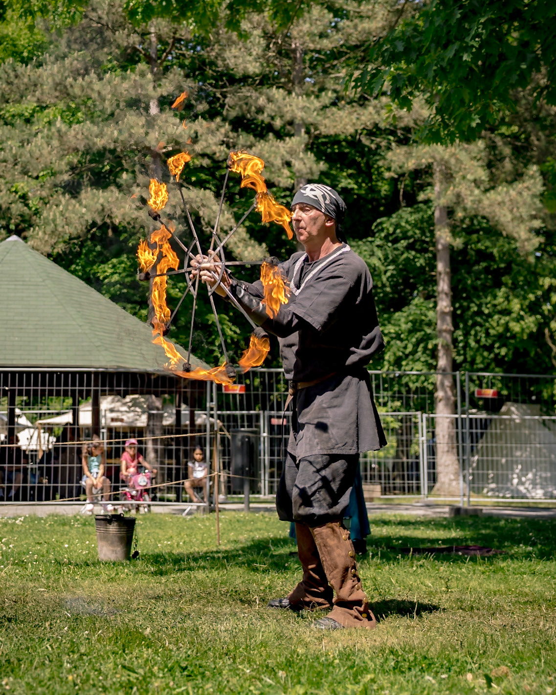 Jaroslav Magic & Fireshow @ Junior MPS