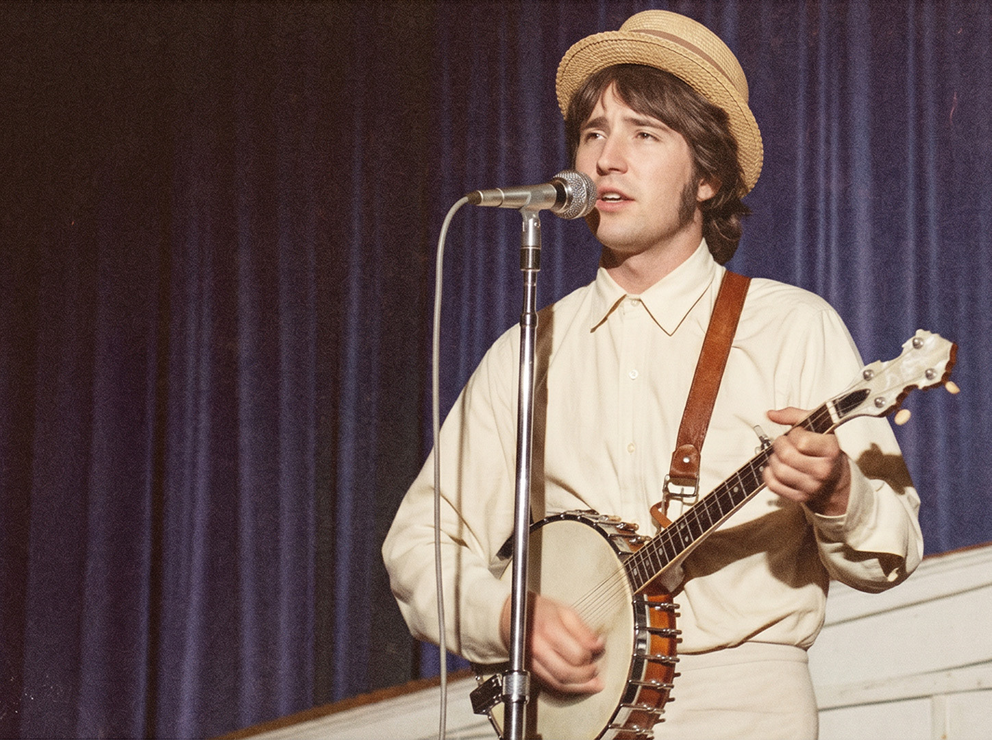 Terry plays banjo