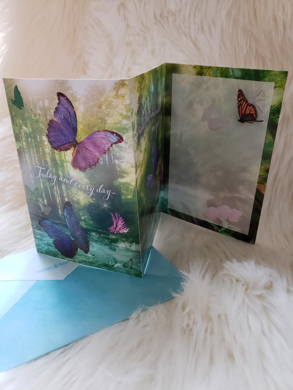 trifold Z card published by Leanin Tree