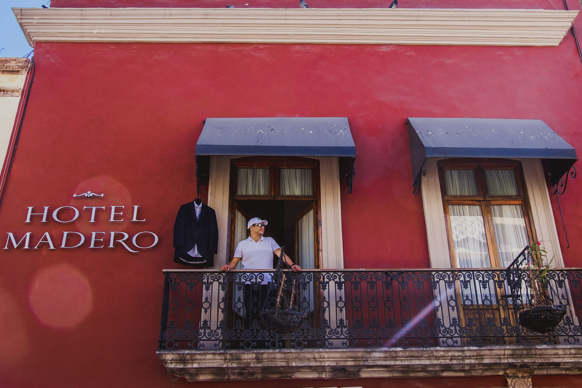 Nestor Winchester Photographer