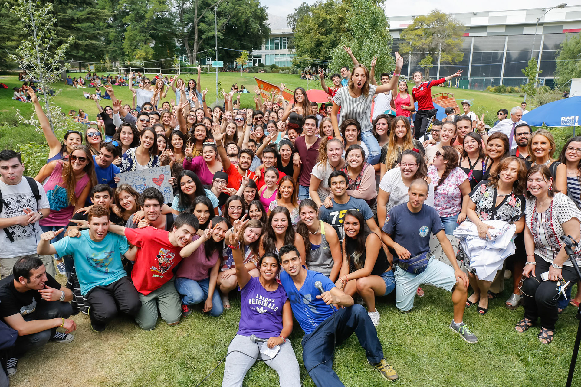 Semana de la Educacion de la facultad realizada en Casona de Las Condes.