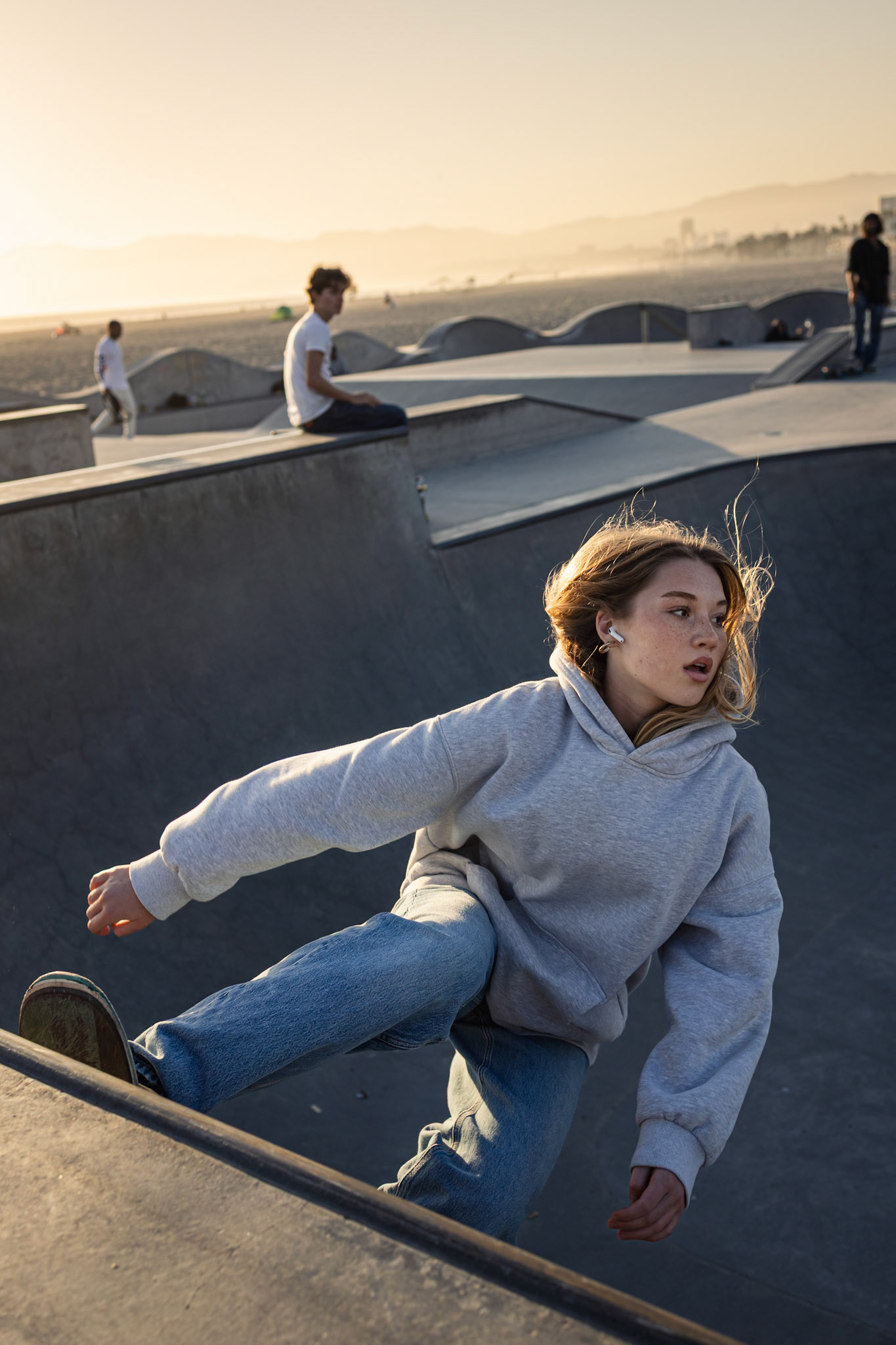 Skater-Girl Carve (Venice Beach, CA, 2025)