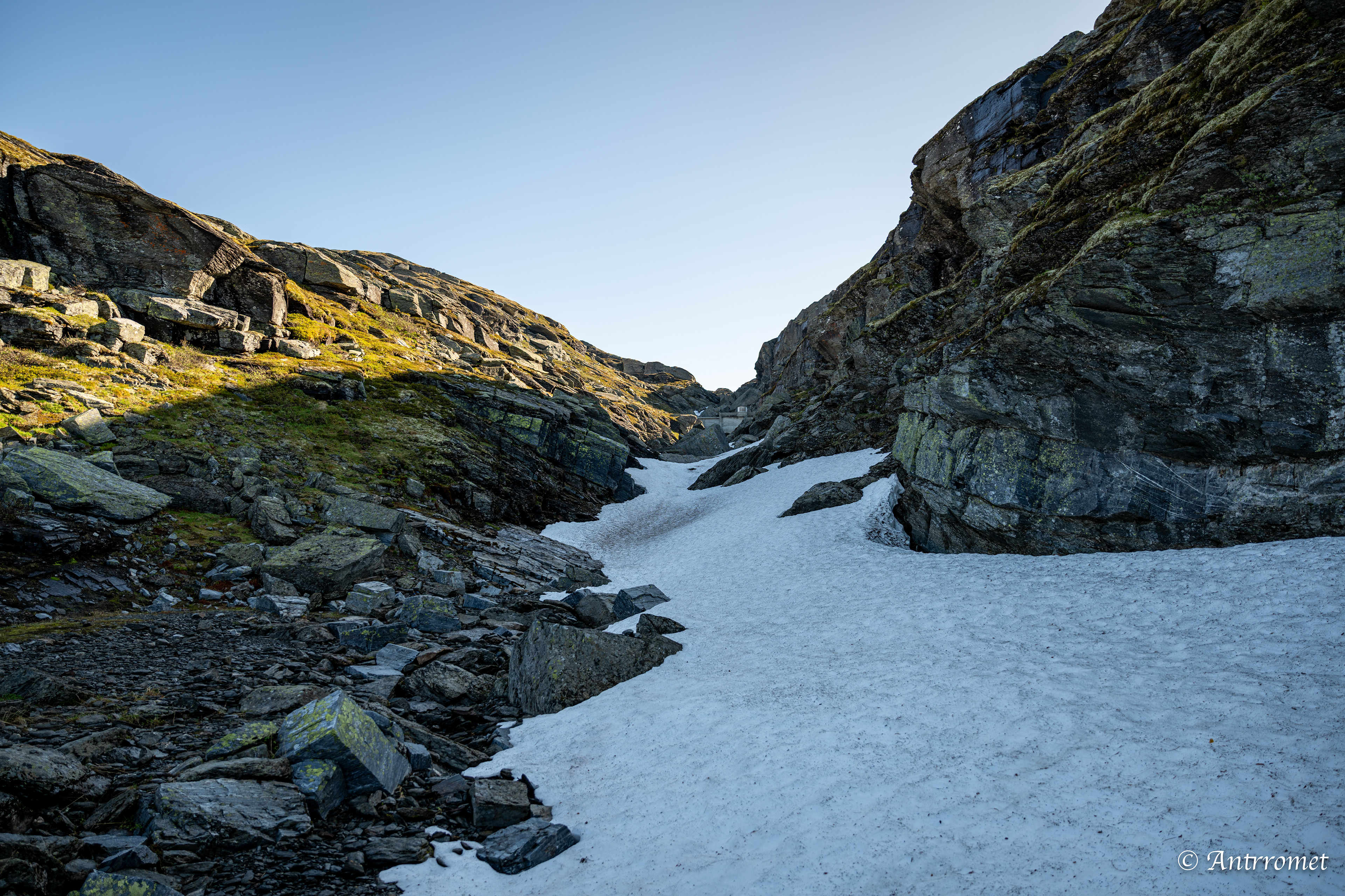 On the Trolltunga hike