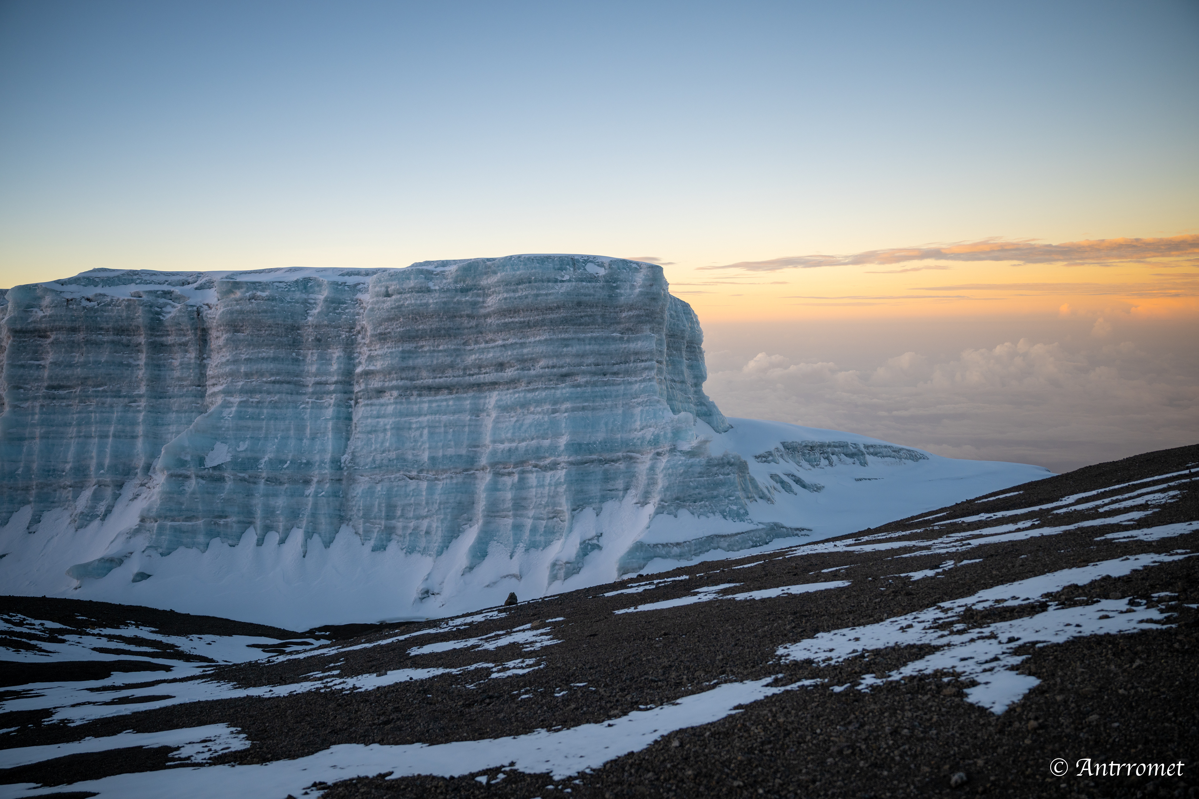 Day 6 (Summit day): Furtwangler Glacier