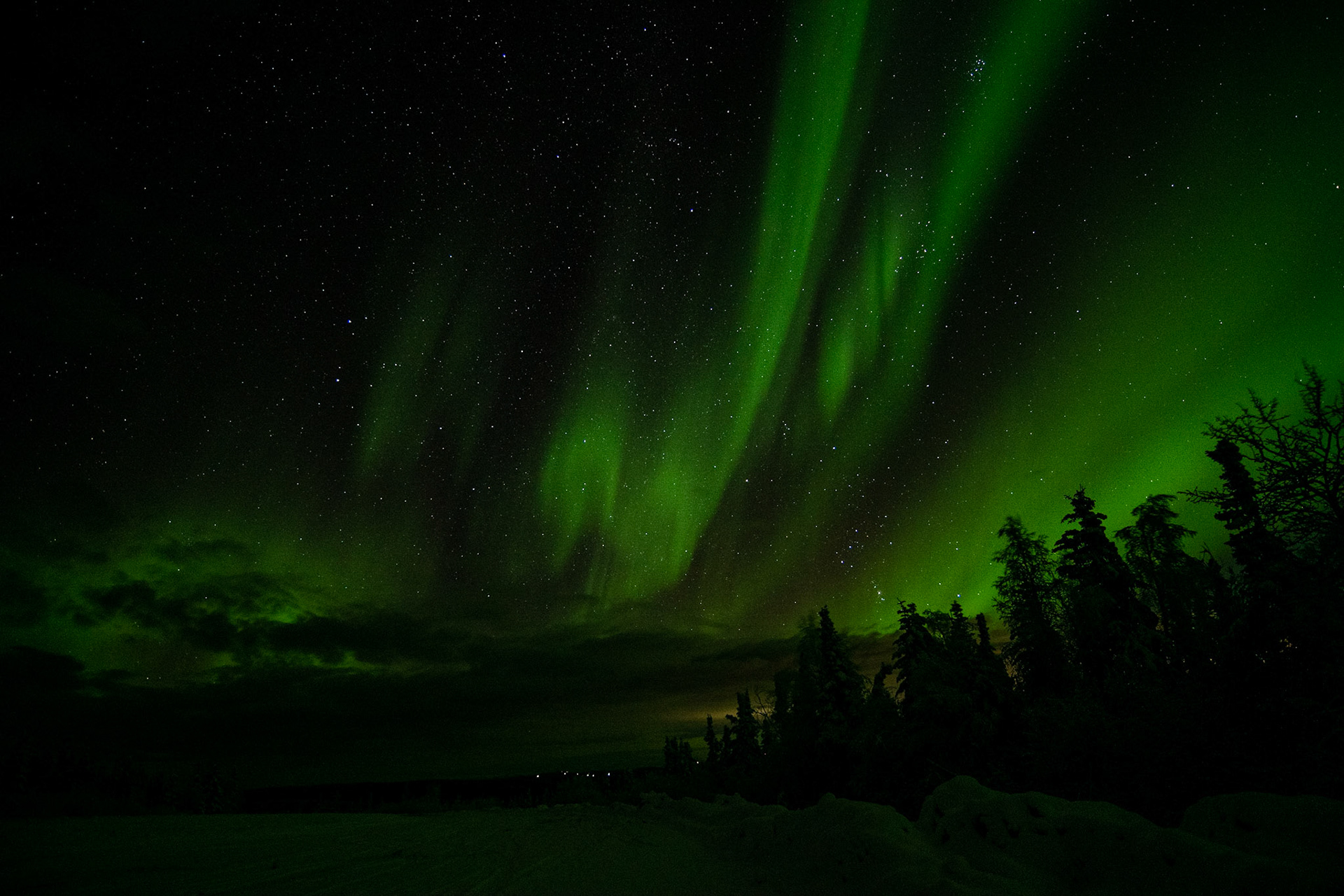 Aurora borealis at Wickersham dome