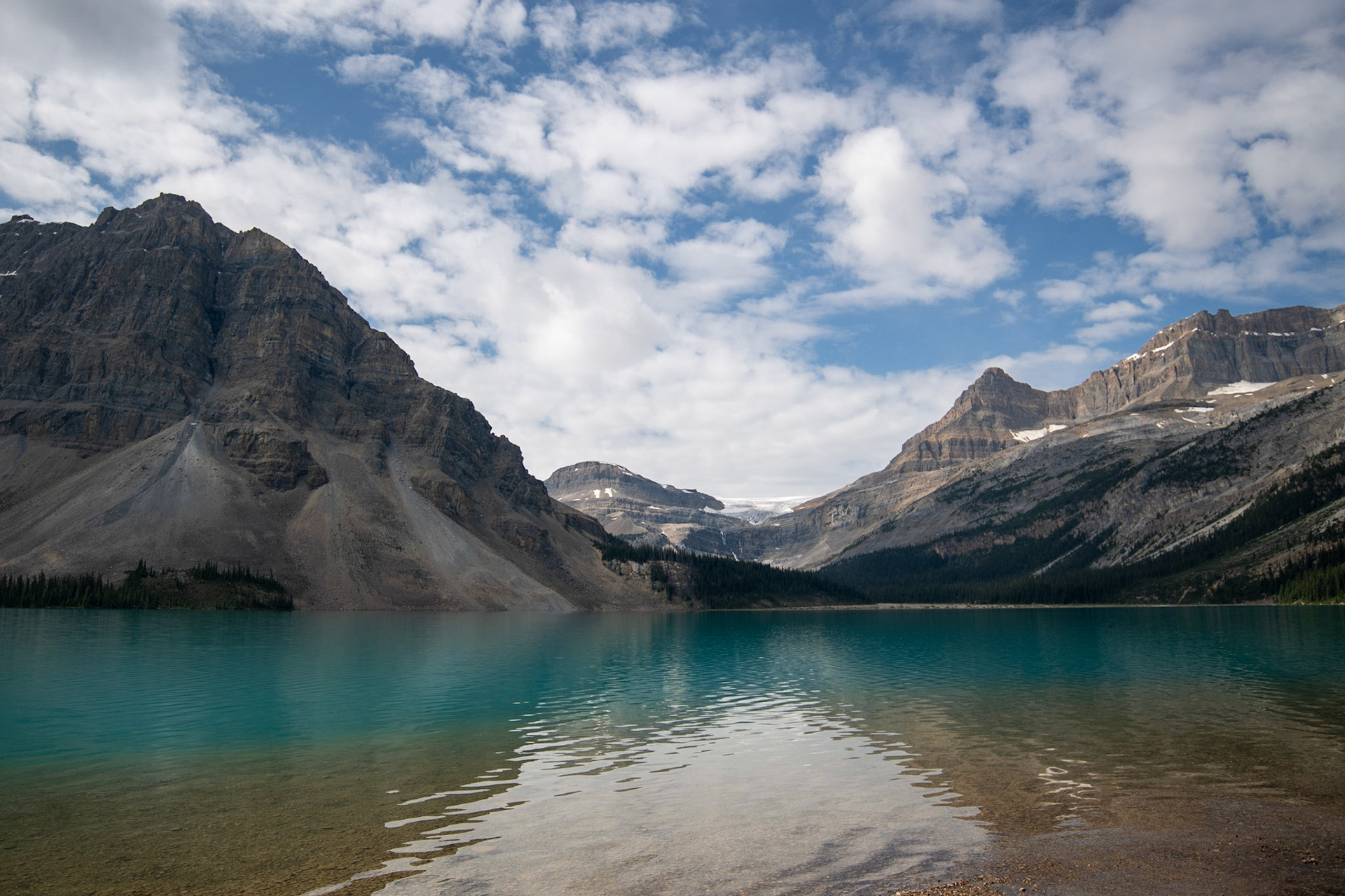 Bow Lake Viewpoint