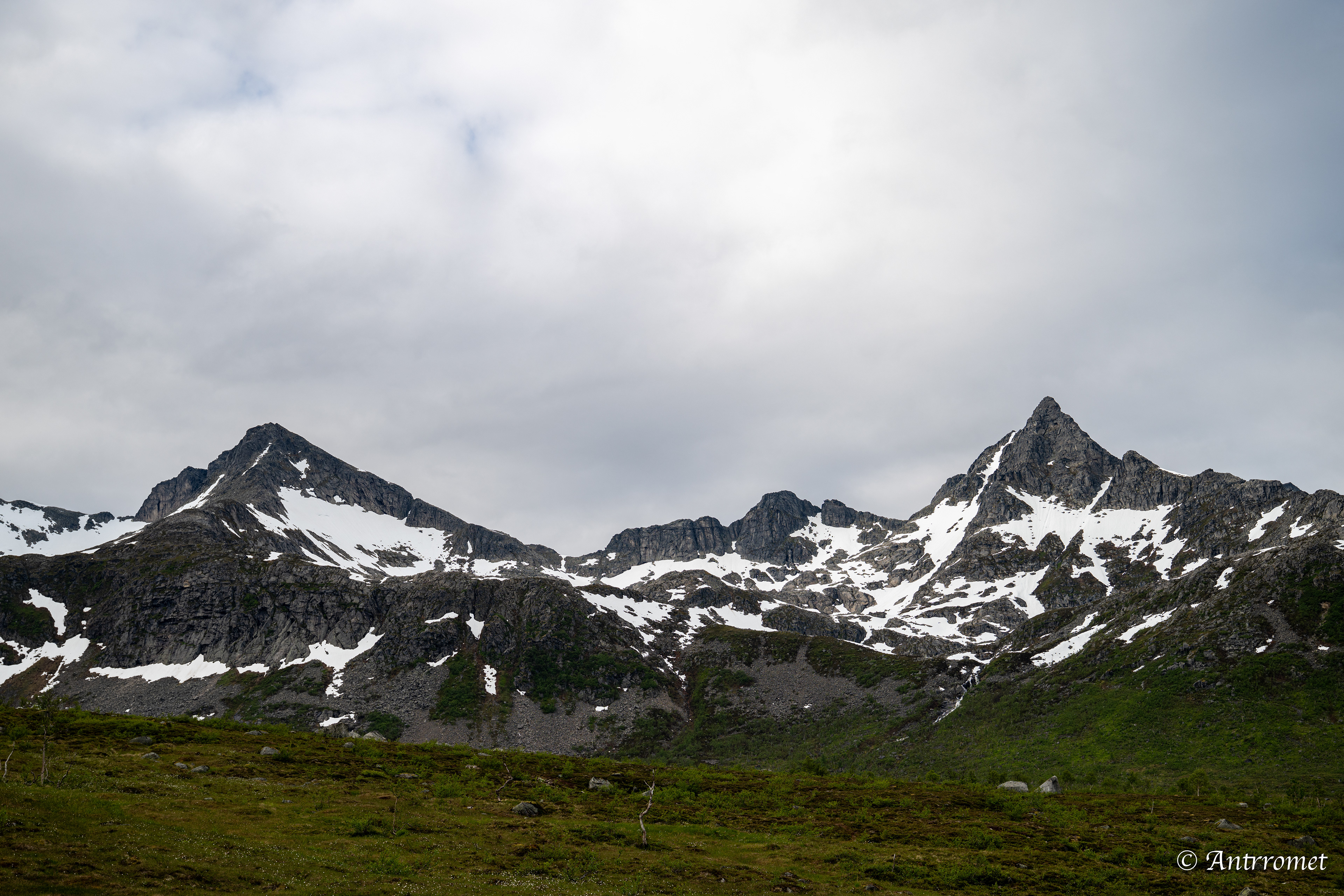 Straumsaksla/Skittentind parkering