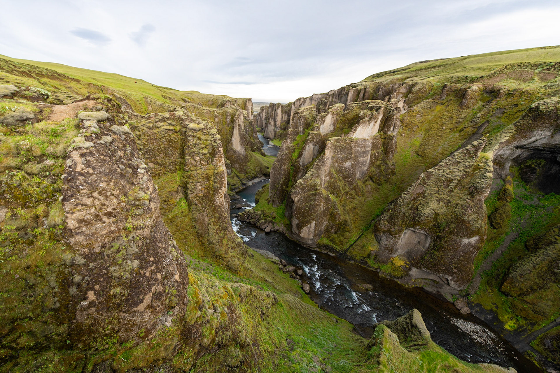 Fjaðrárgljúfur