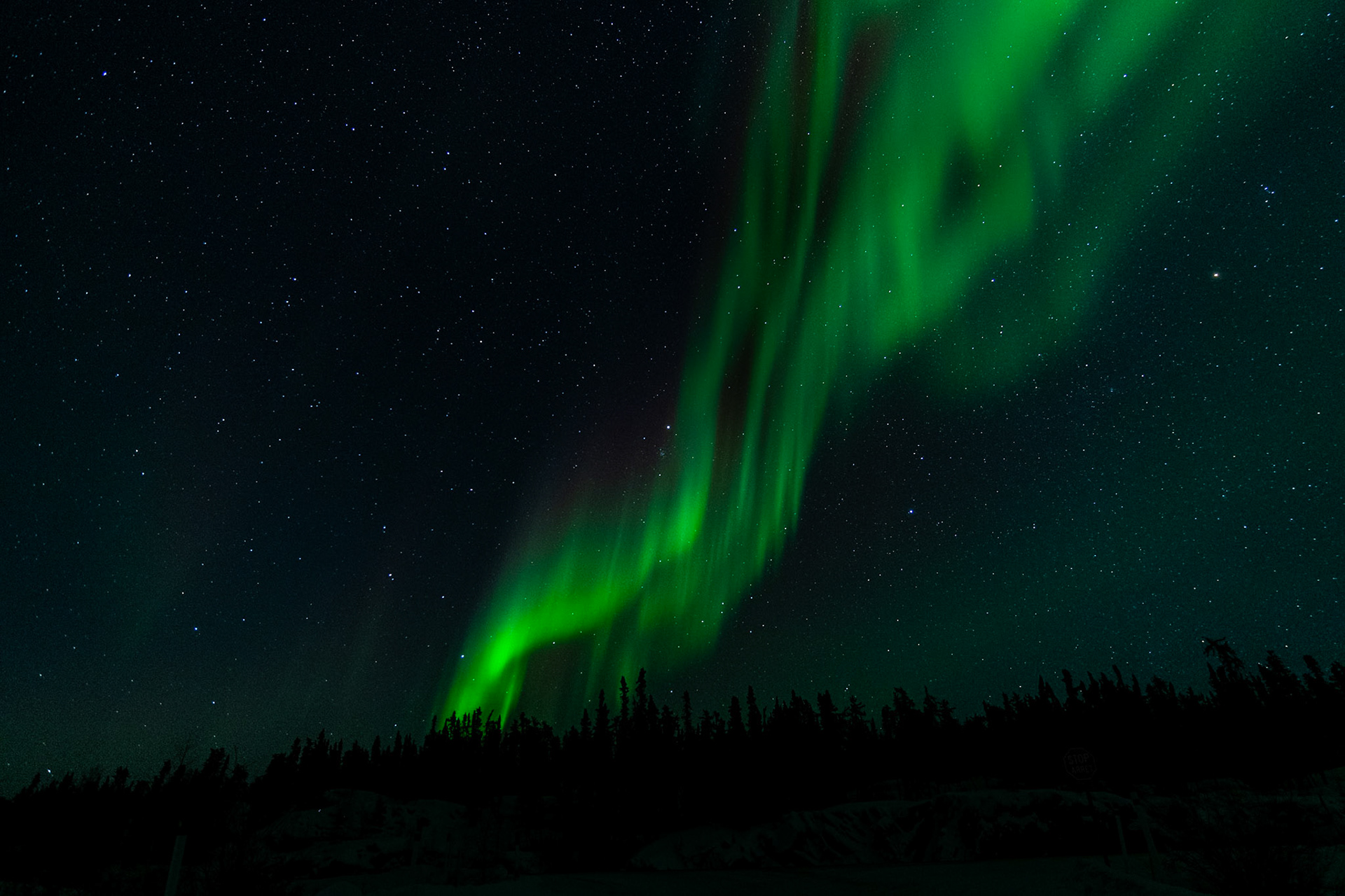 Northern lights at Prelude Lake E, Ingraham Trail