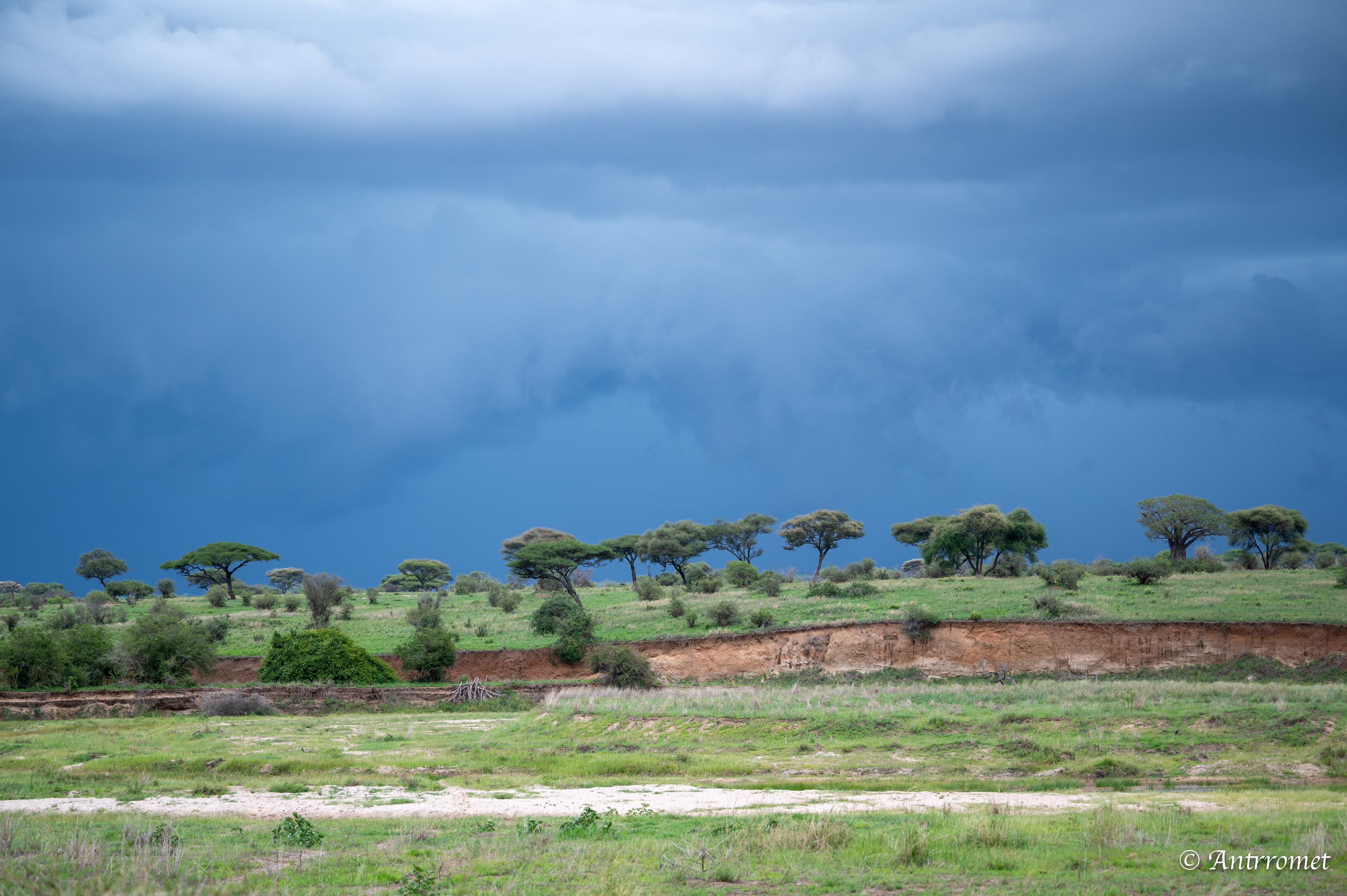 Storm brewing in the evening