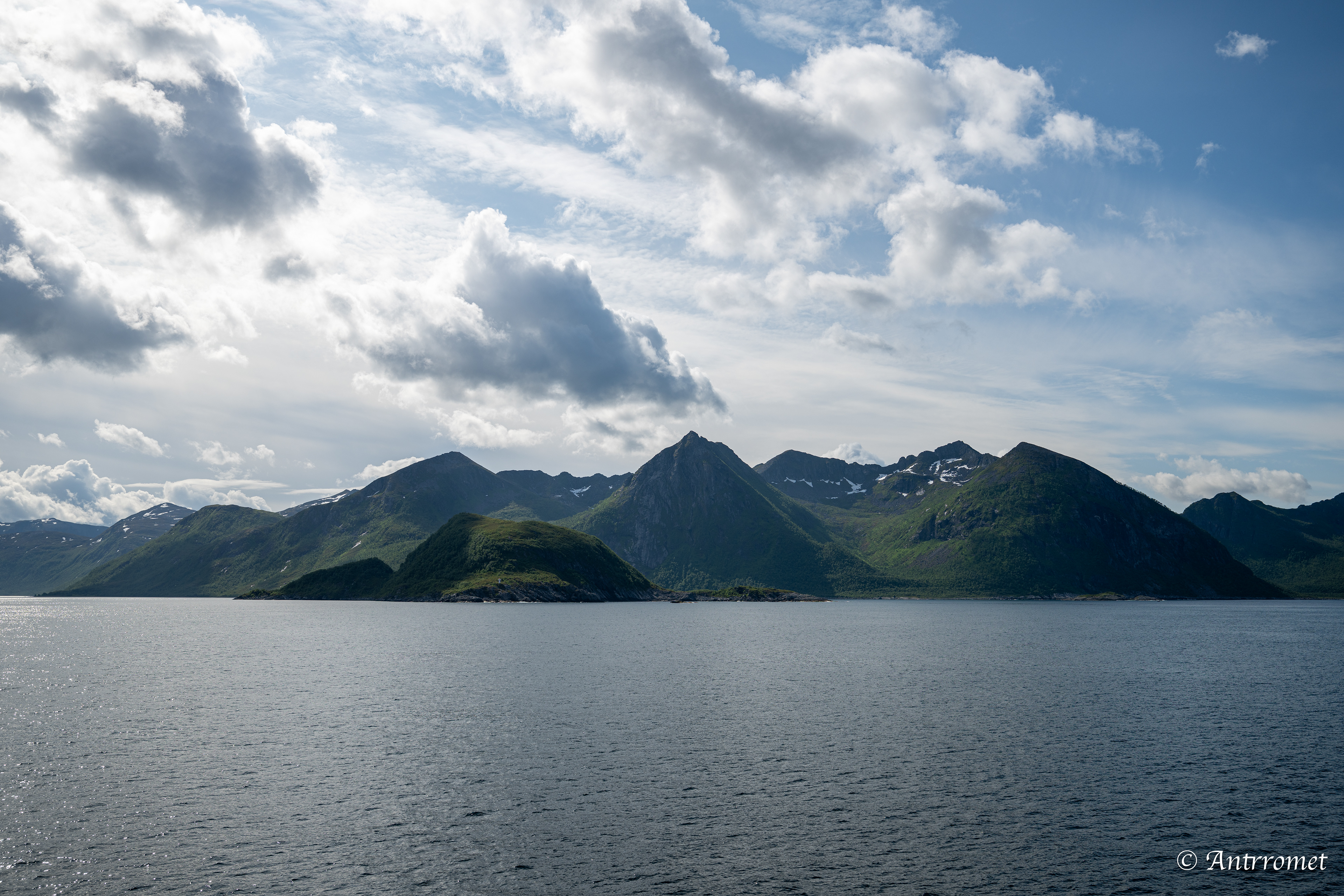 On the way of Andenes to Gryllefjord ferry