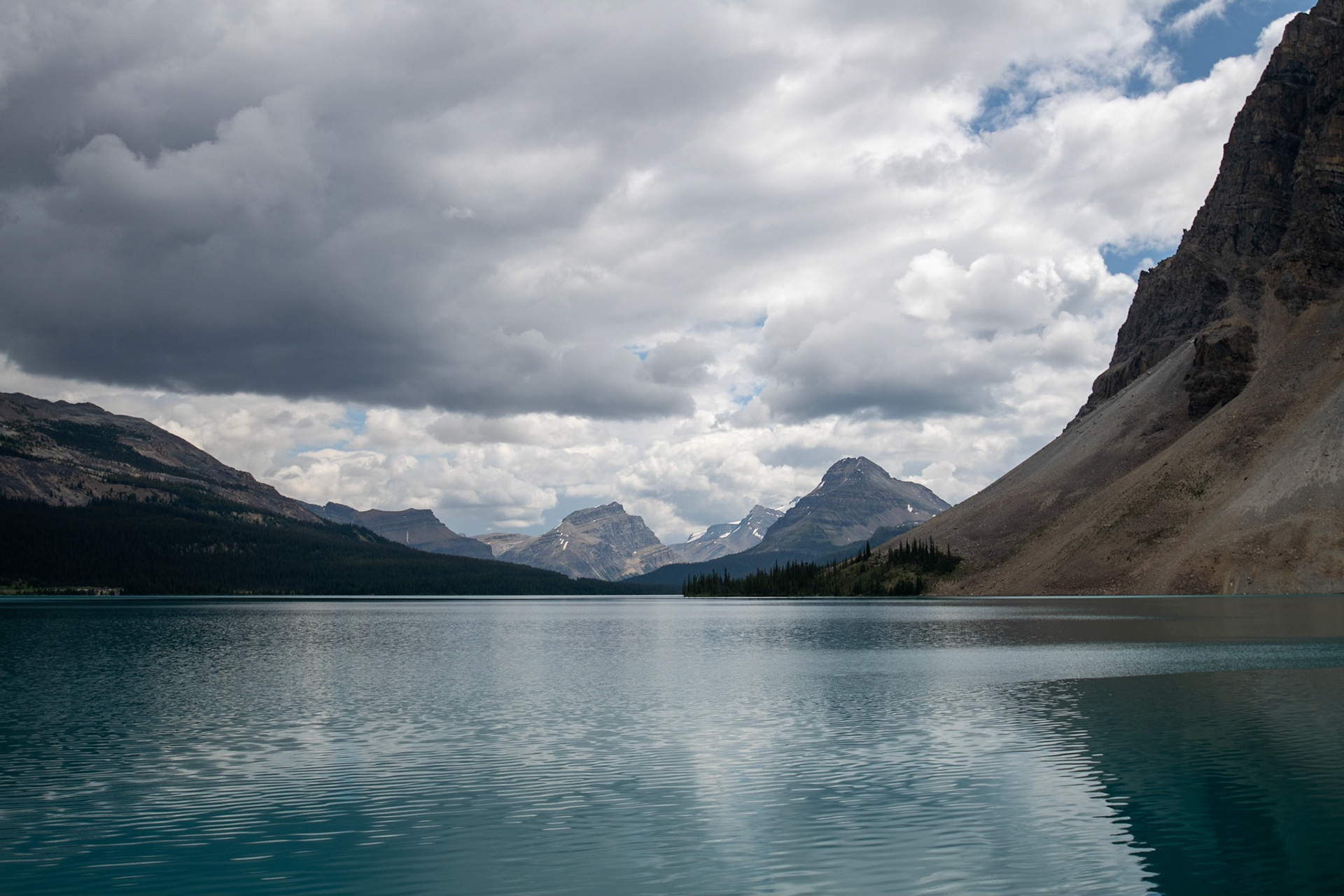 Bow Lake Viewpoint