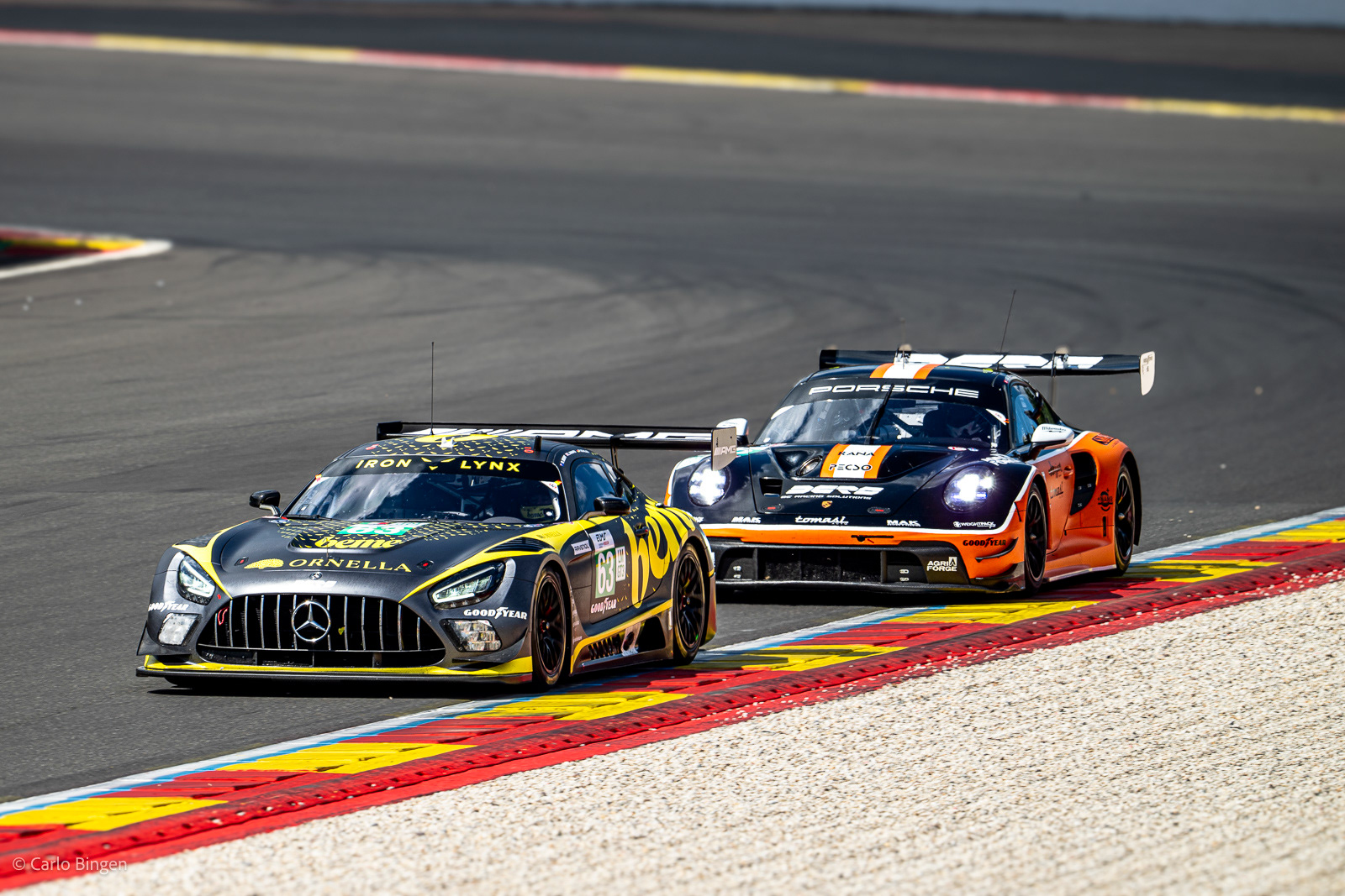 Mercedes-AMG LMGT3 vs Porsche 911 GT3 R LMGT3