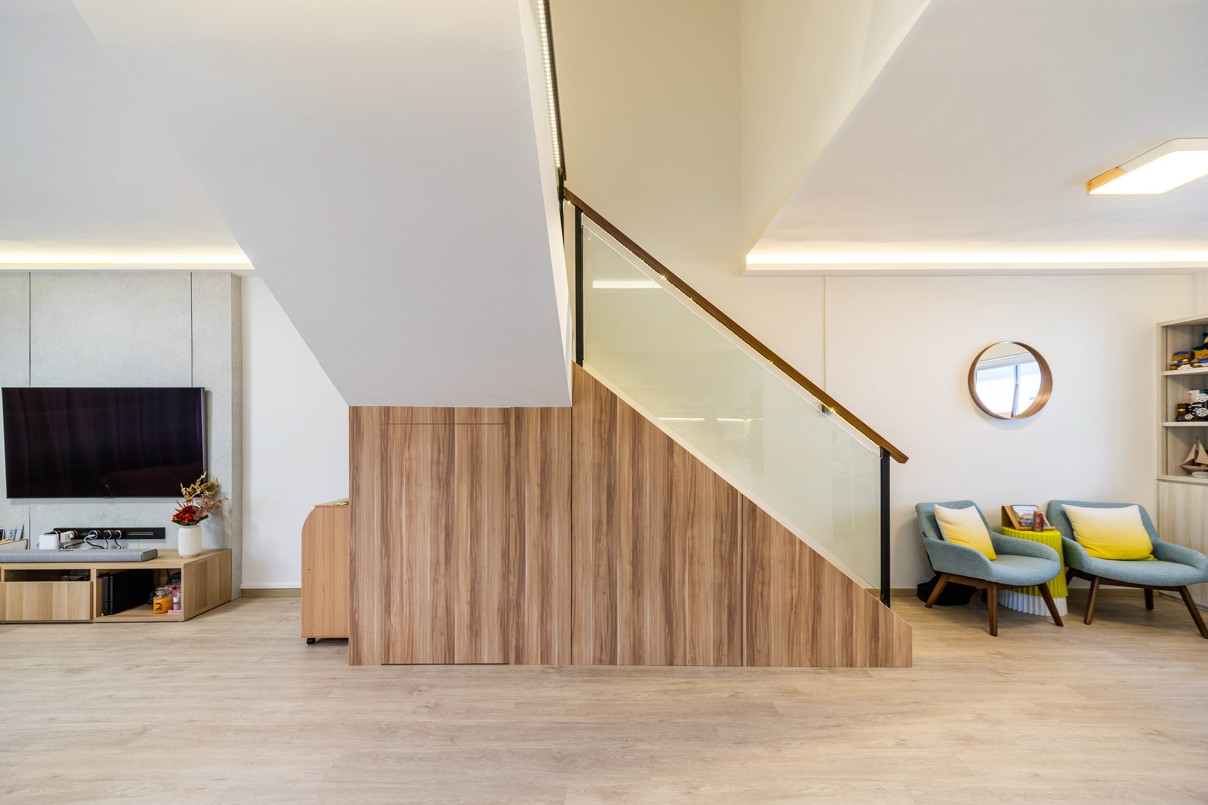 HDB maisonette interior - Rezt+Relax