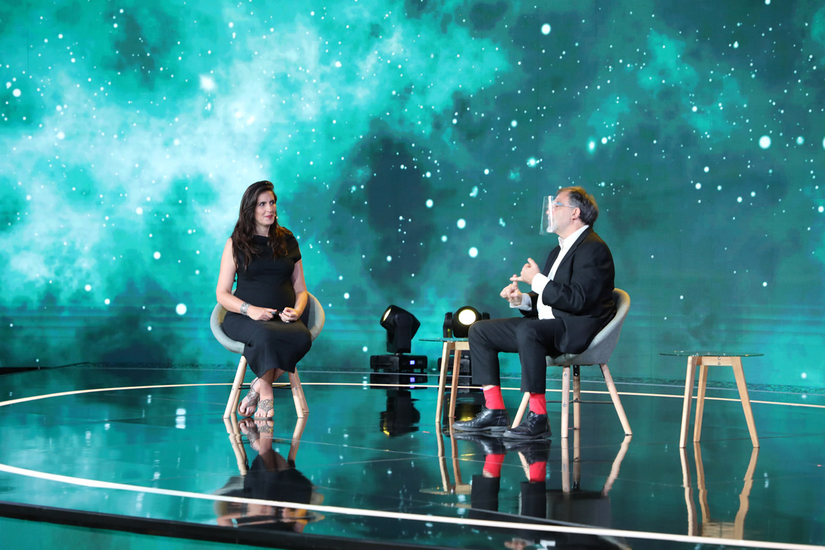 CF Host interviews speaker live at the event