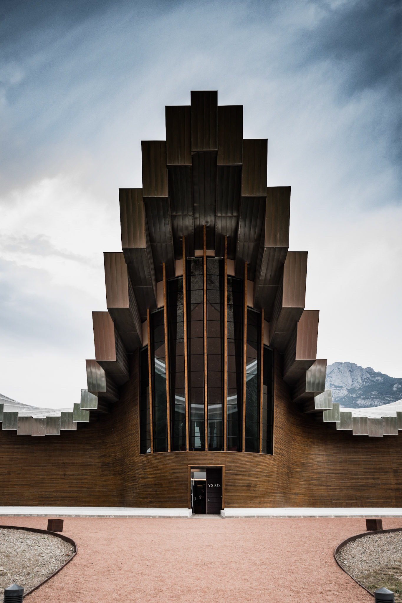 Bodegas Ysios - La Rioja