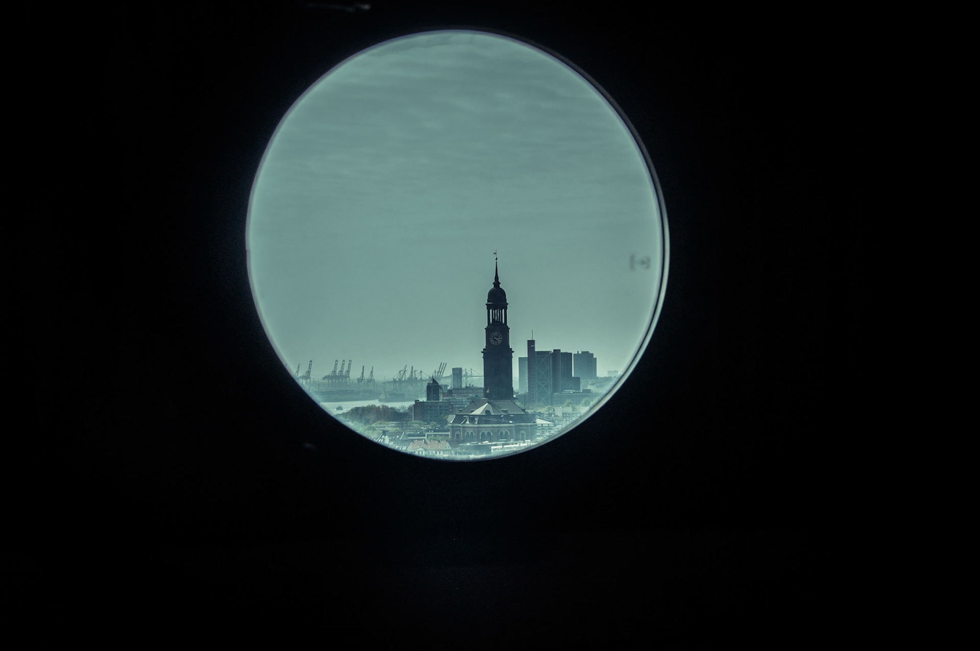 Blick auf Hamburger Michel