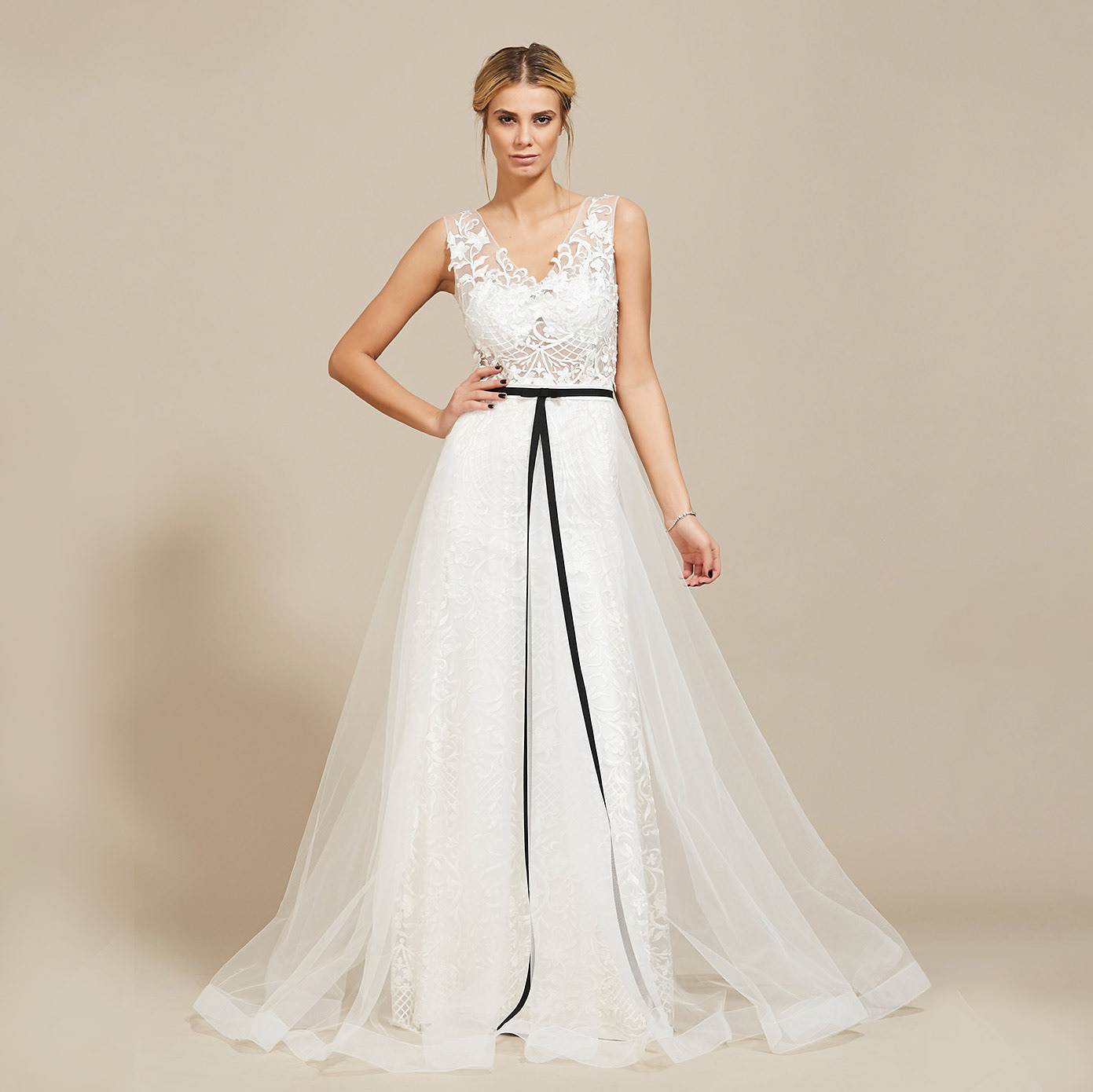 Catalog look rochie de mireasa Oana Nutu