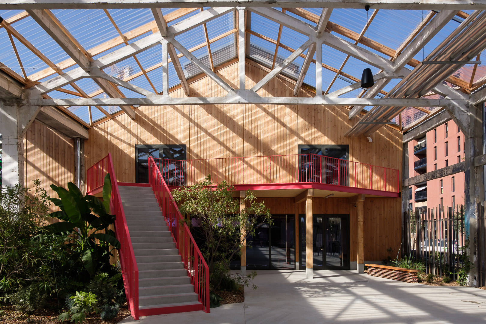 Halles de la Cartoucherie - Oeco architectes