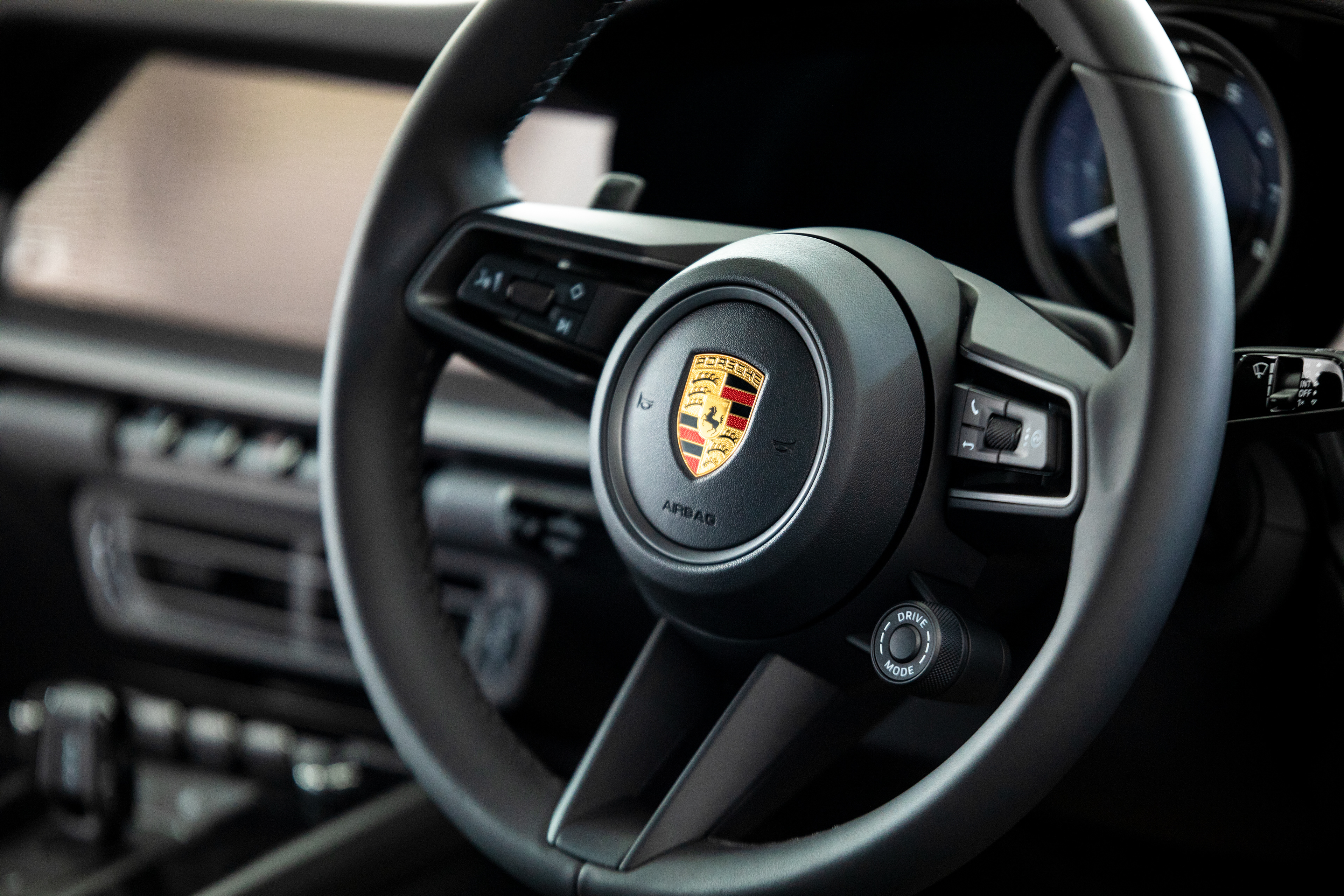 SHOWROOM PORSCHE