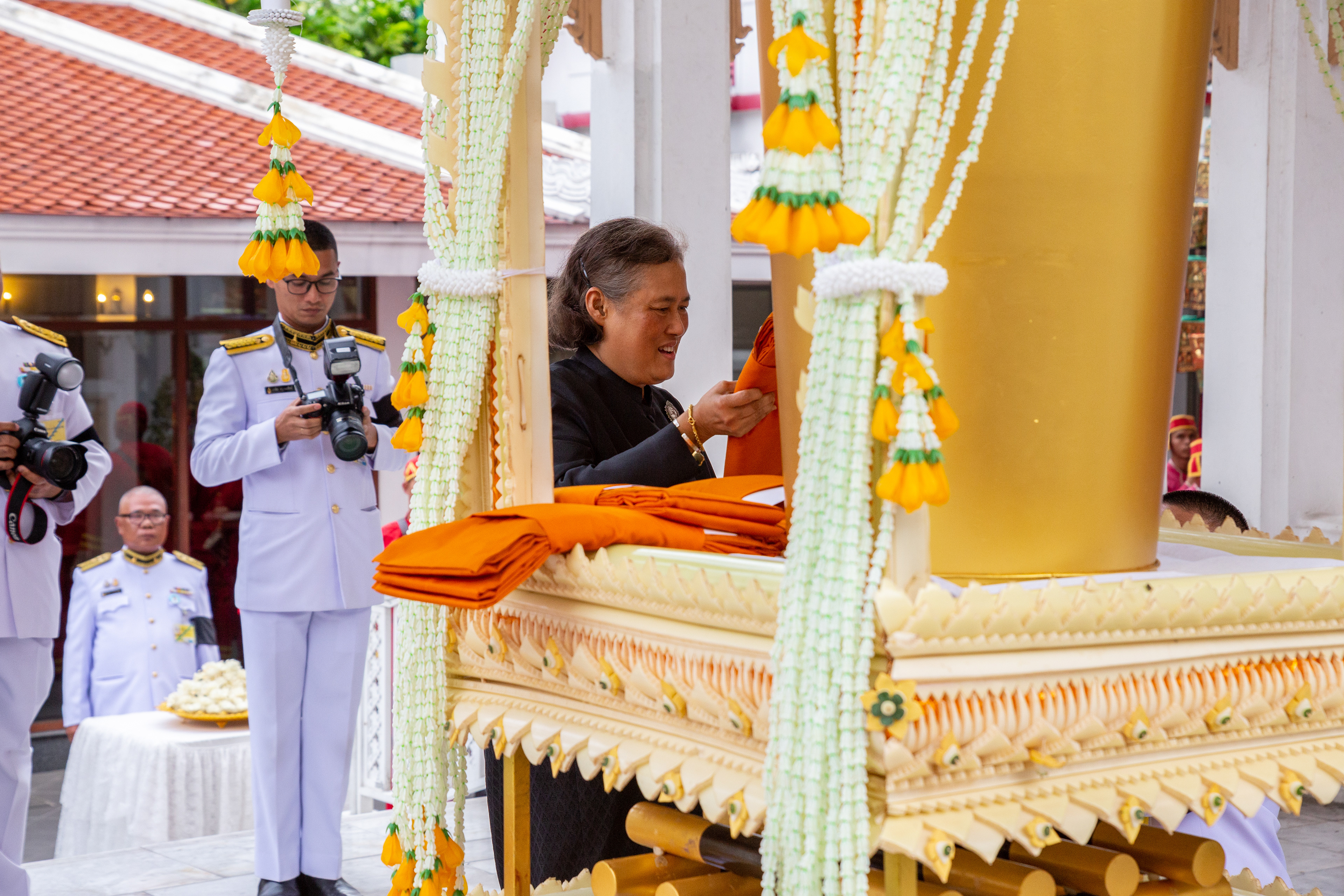 Her Royal Highness Princess Maha Chakri Sirindhorn attended the cremation ceremony at the crematorium of Wat Makut Kasat Ri Ya Ram.