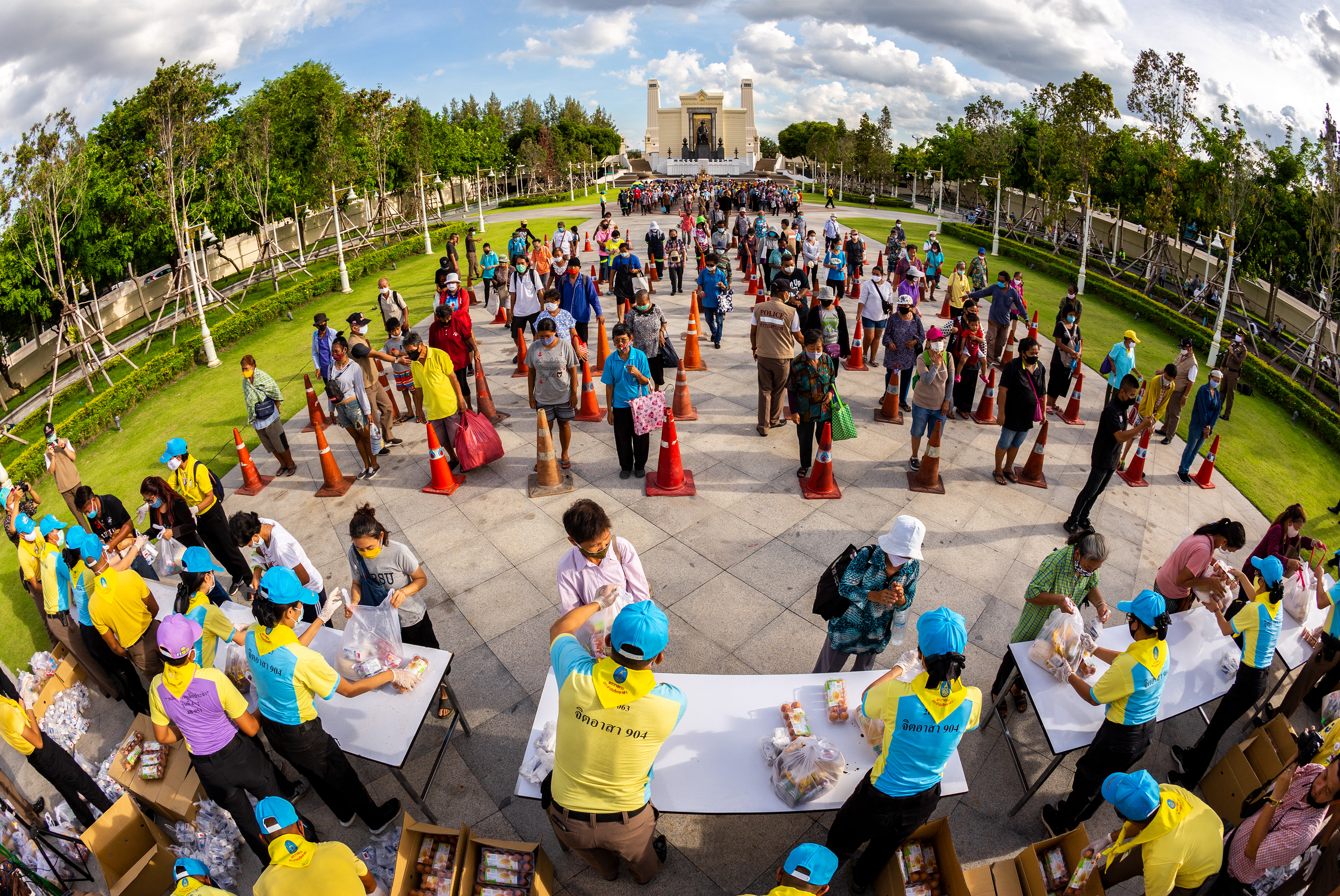 COVID-19 AND NUMJAI PHOTO CONTEST BY THE ROYAL PHOTOGRAPHIC SOCIETY OF THAILAND / FOR EXHIBITION 1,000 BAHT