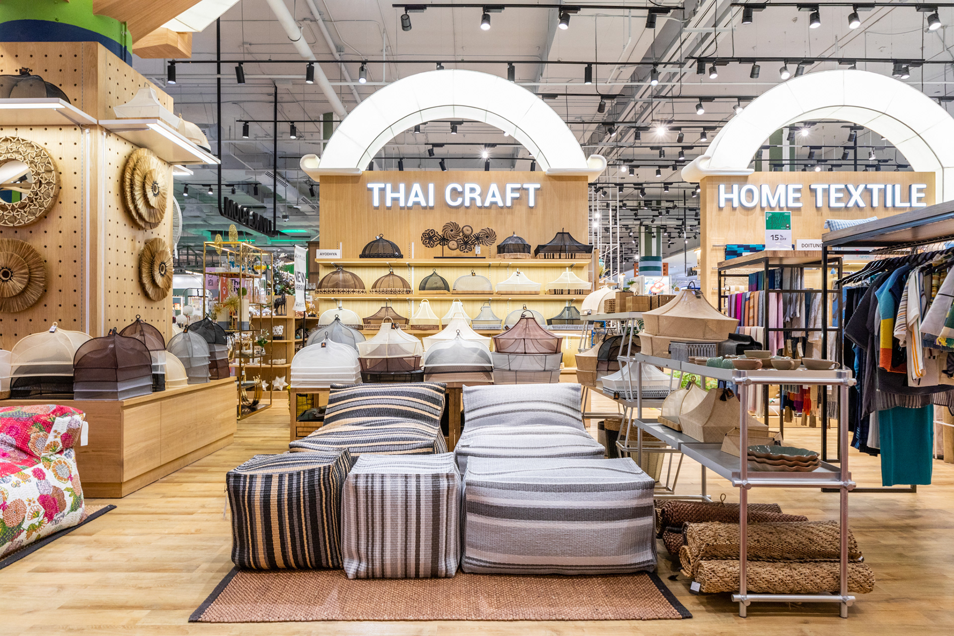 THE LIVING HALL @SIAM PARAGON