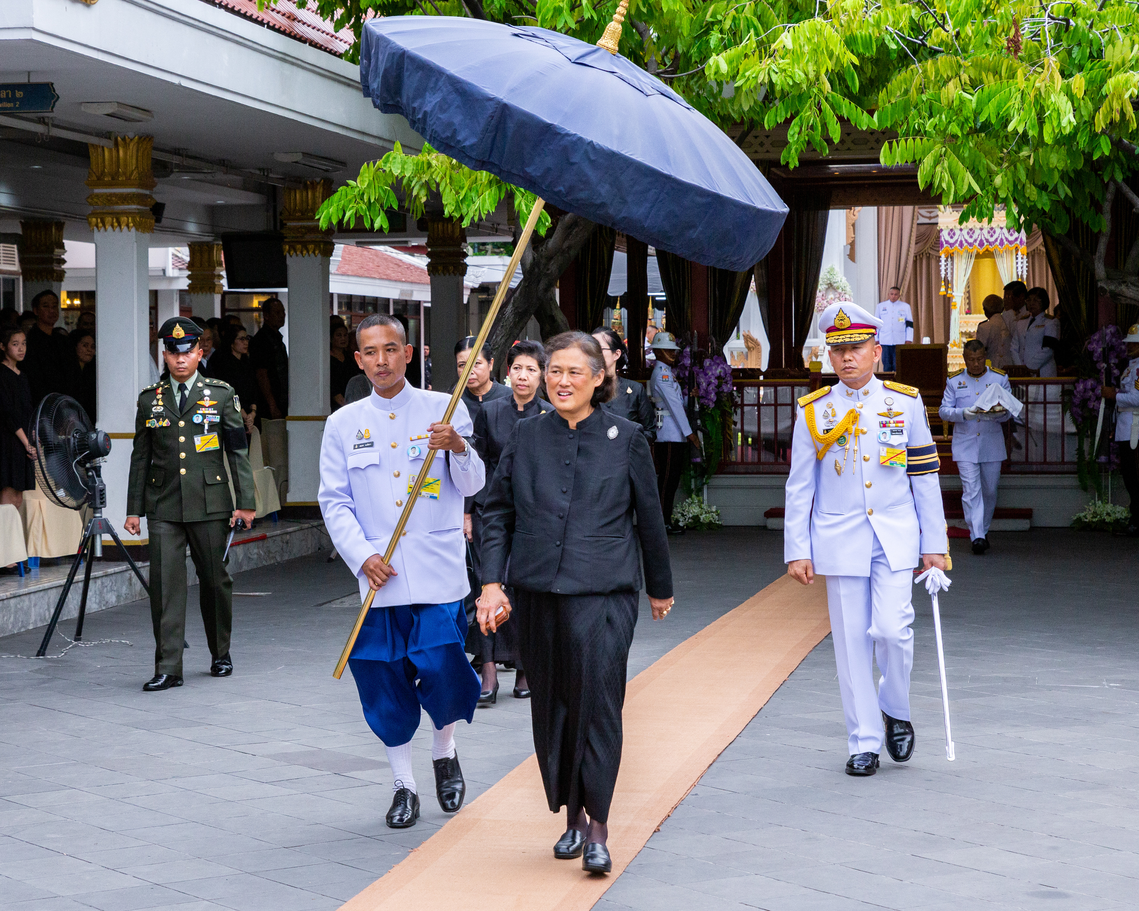 Her Royal Highness Princess Maha Chakri Sirindhorn attended the cremation ceremony at the crematorium of Wat Makut Kasat Ri Ya Ram.