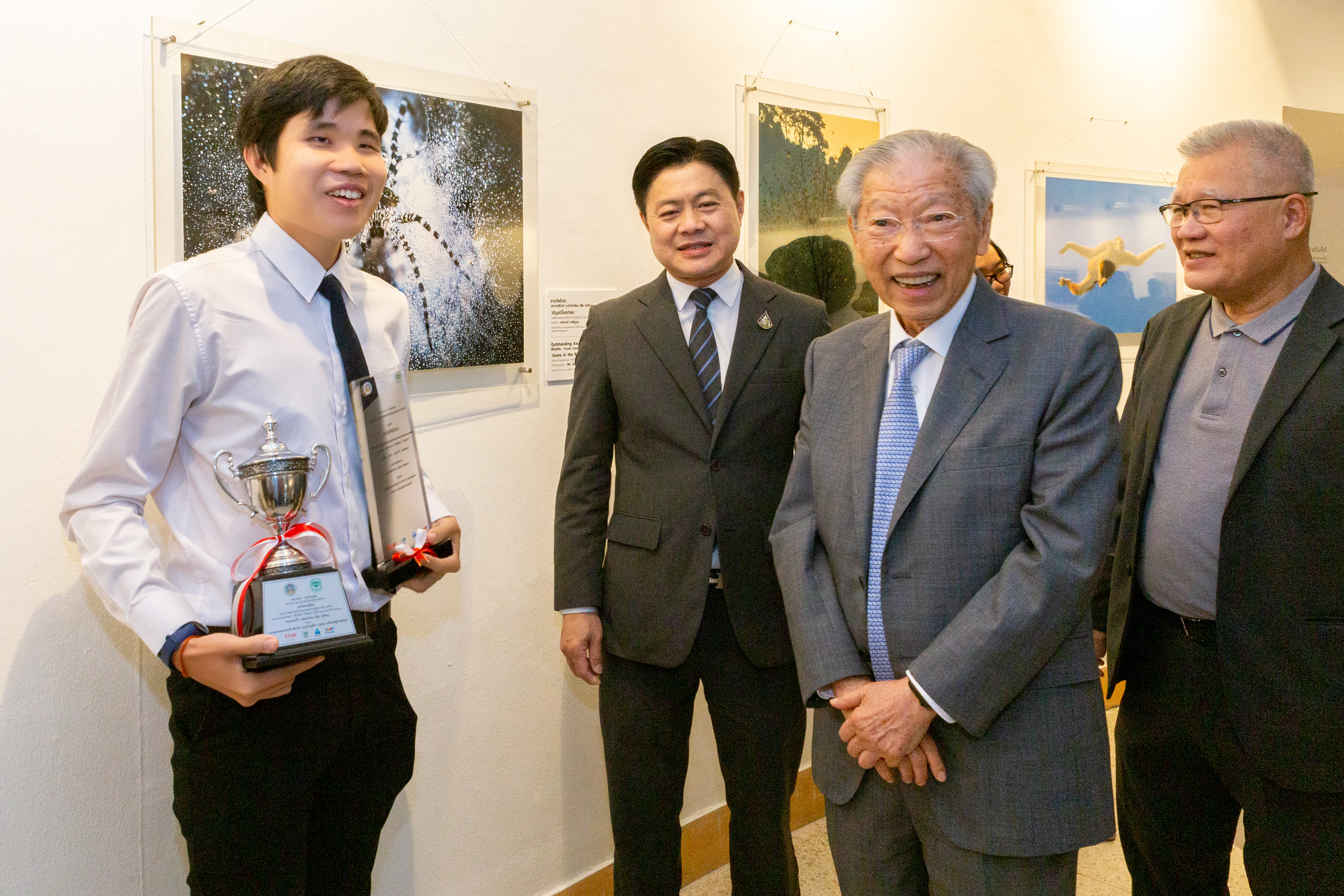CP PHOTO CONTEST BY TRUE CORPORATION / HONORBALE MENTION 5,000 BAHT