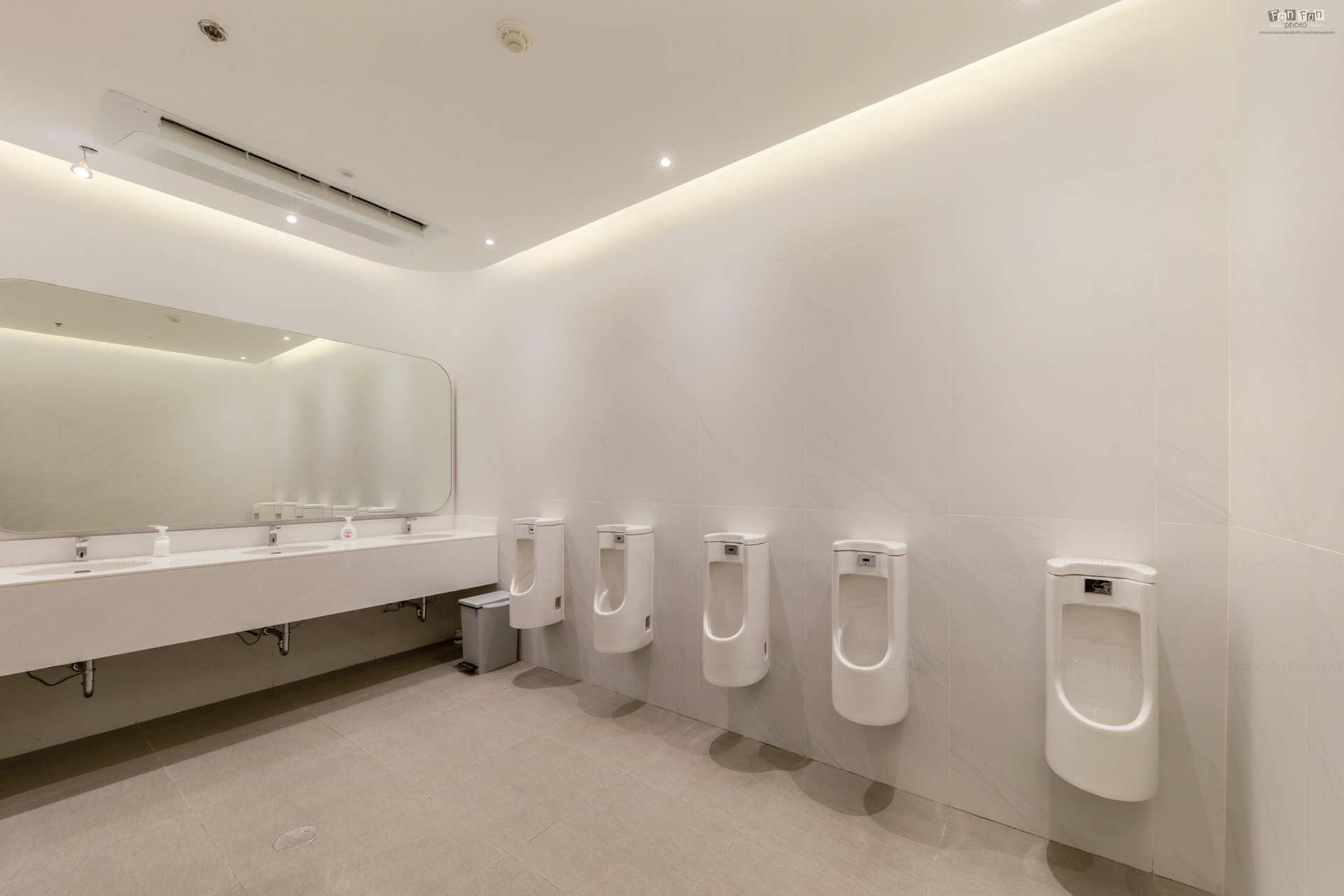 SHOWROOM TOYOTA BANGNA